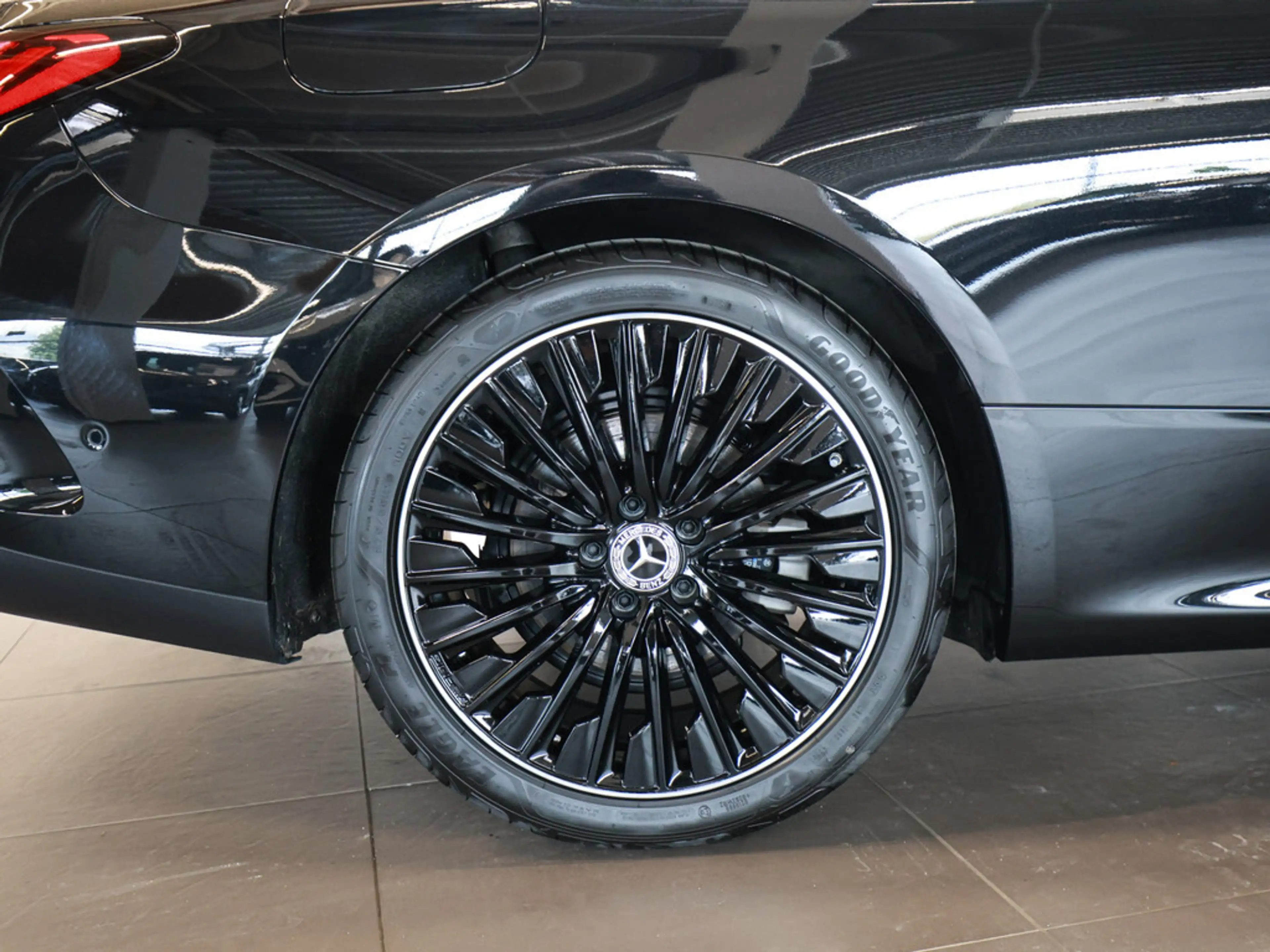 Mercedes-Benz CLE 200 4M Coupé AMG Sport Edition AHK ACC BT — photo 9