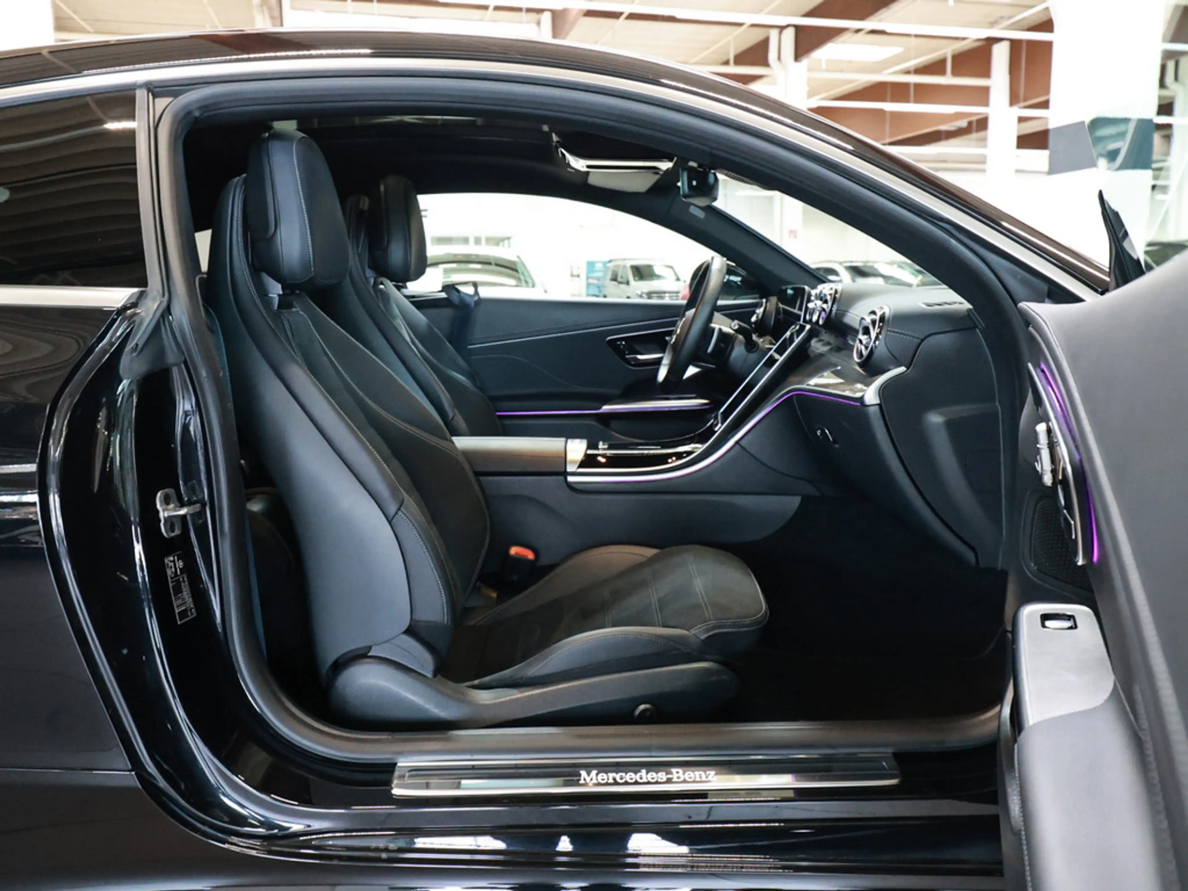 Mercedes-Benz CLE 200 4M Coupé AMG Sport Edition AHK ACC BT — photo 4