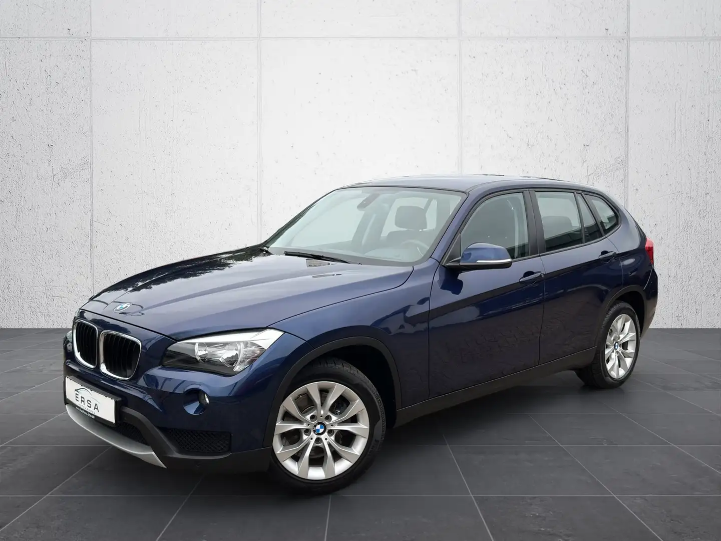 BMW X1 18i sDrive*Automatik*PDC*Sitzheizung*Klimaautomati Bleu - 1