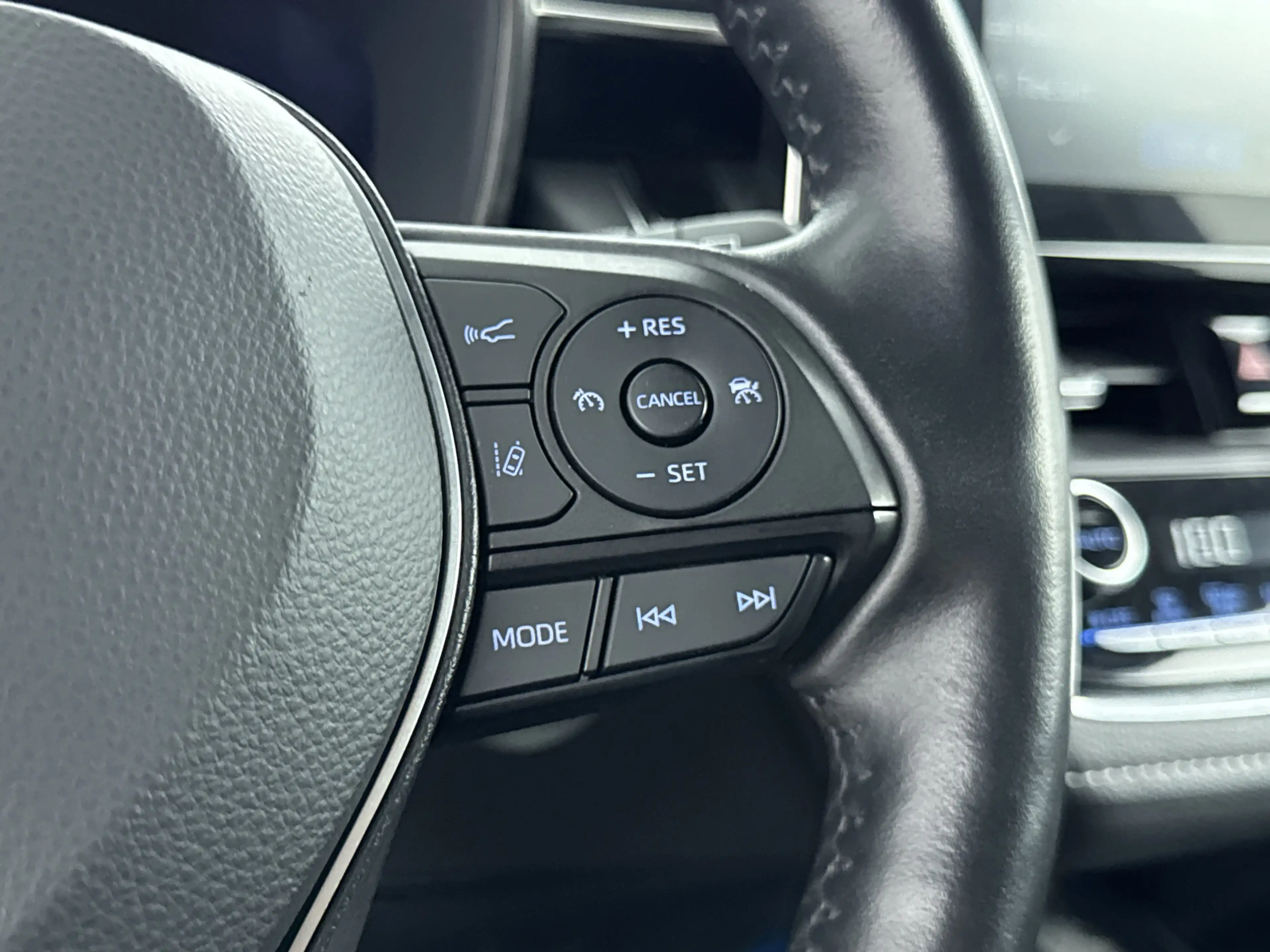Suzuki Swace 1.8 Hybrid Style Limited | Voorruit-Stuur-Stoelver — photo 8