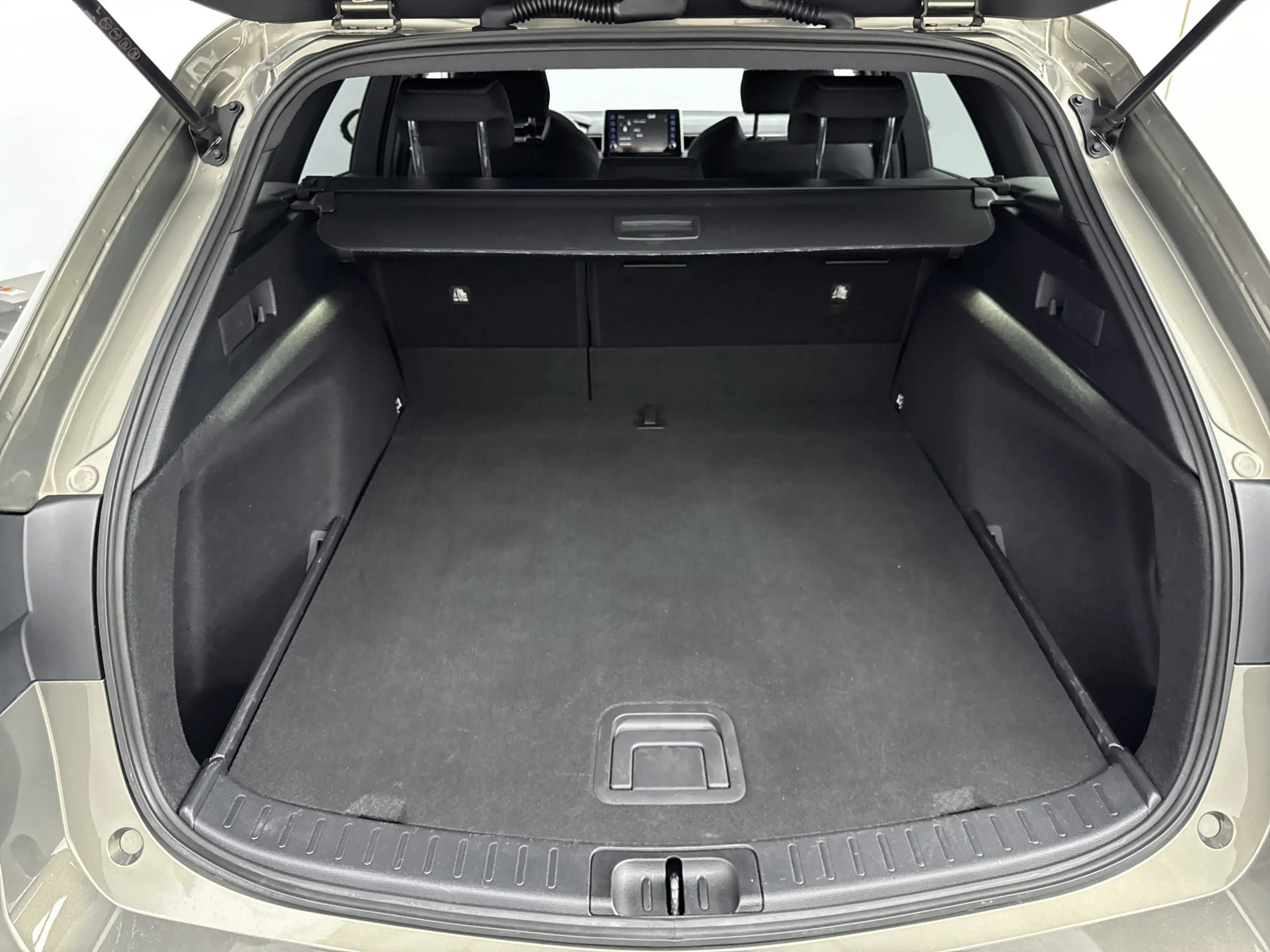Suzuki Swace 1.8 Hybrid Style Limited | Voorruit-Stuur-Stoelver — photo 15