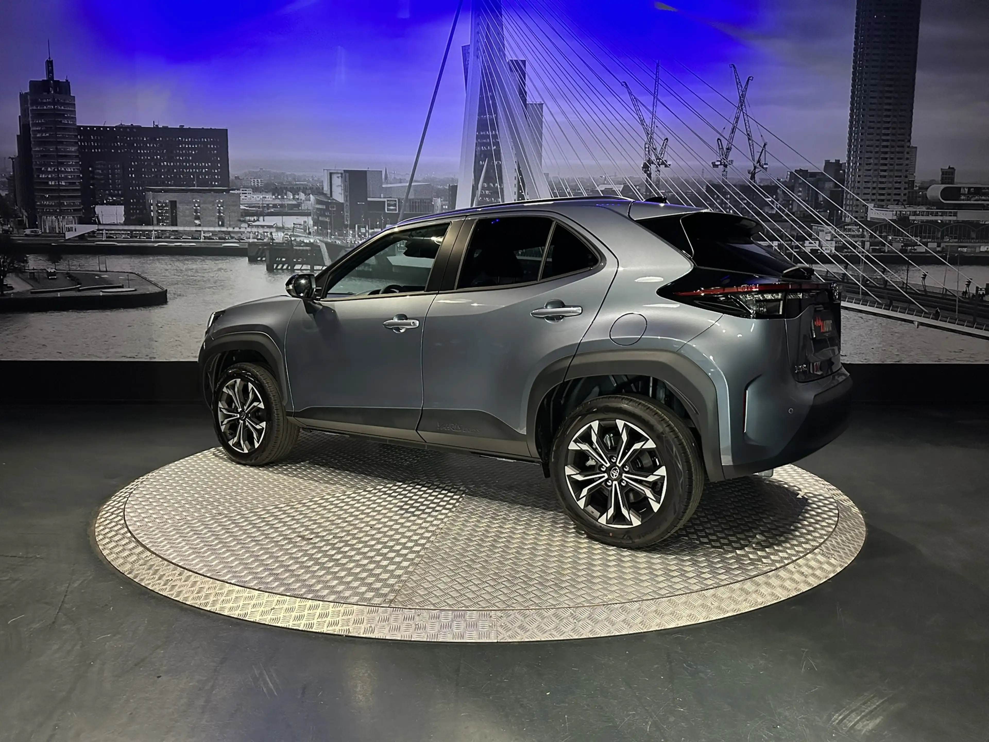 Toyota Yaris Cross 1.5 Hybrid 130 Dynamic *Facelift*Nieuw*Direct Besc — photo 9