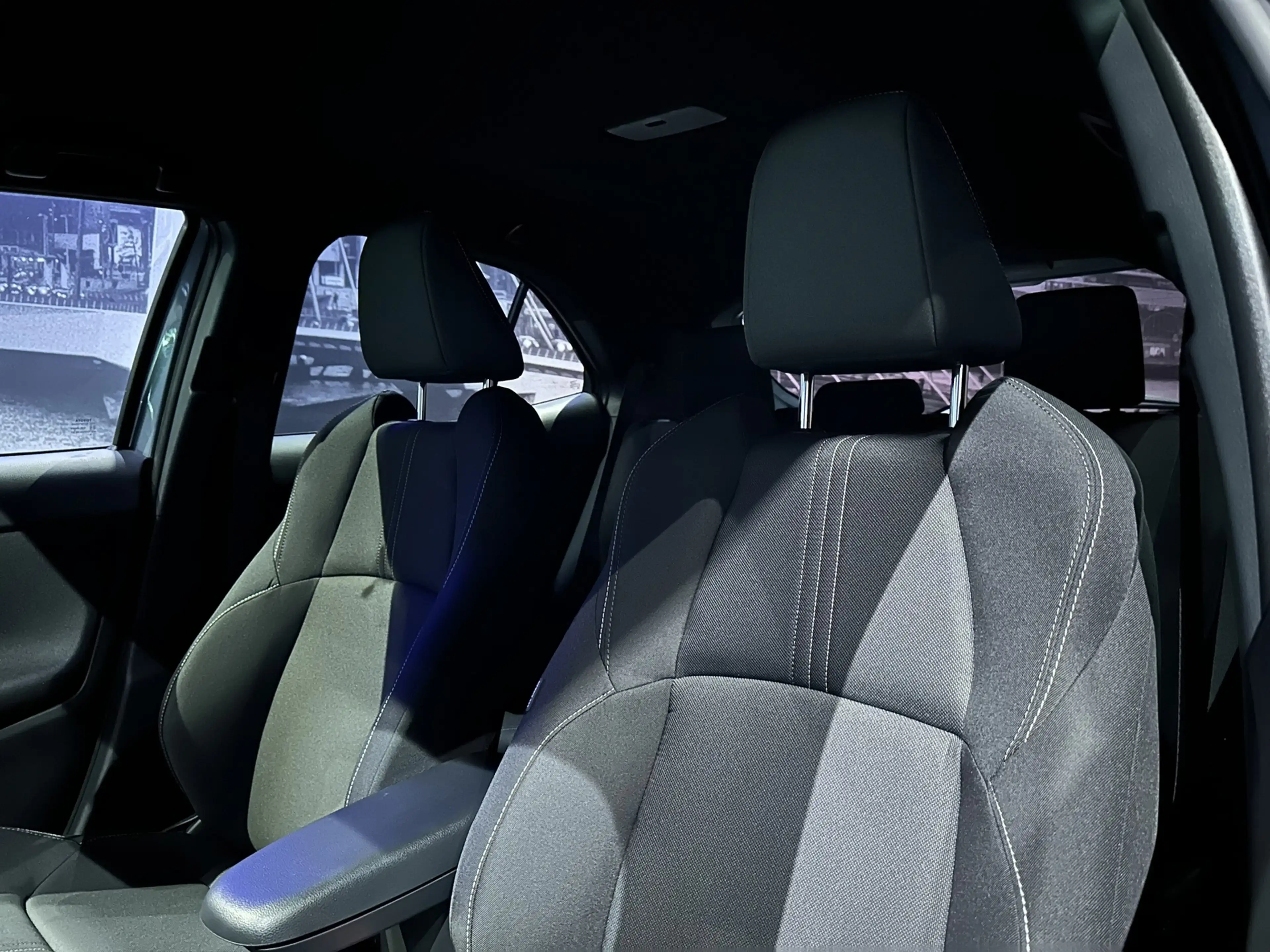Toyota Yaris Cross 1.5 Hybrid 130 Dynamic *Facelift*Nieuw*Direct Besc — photo 17