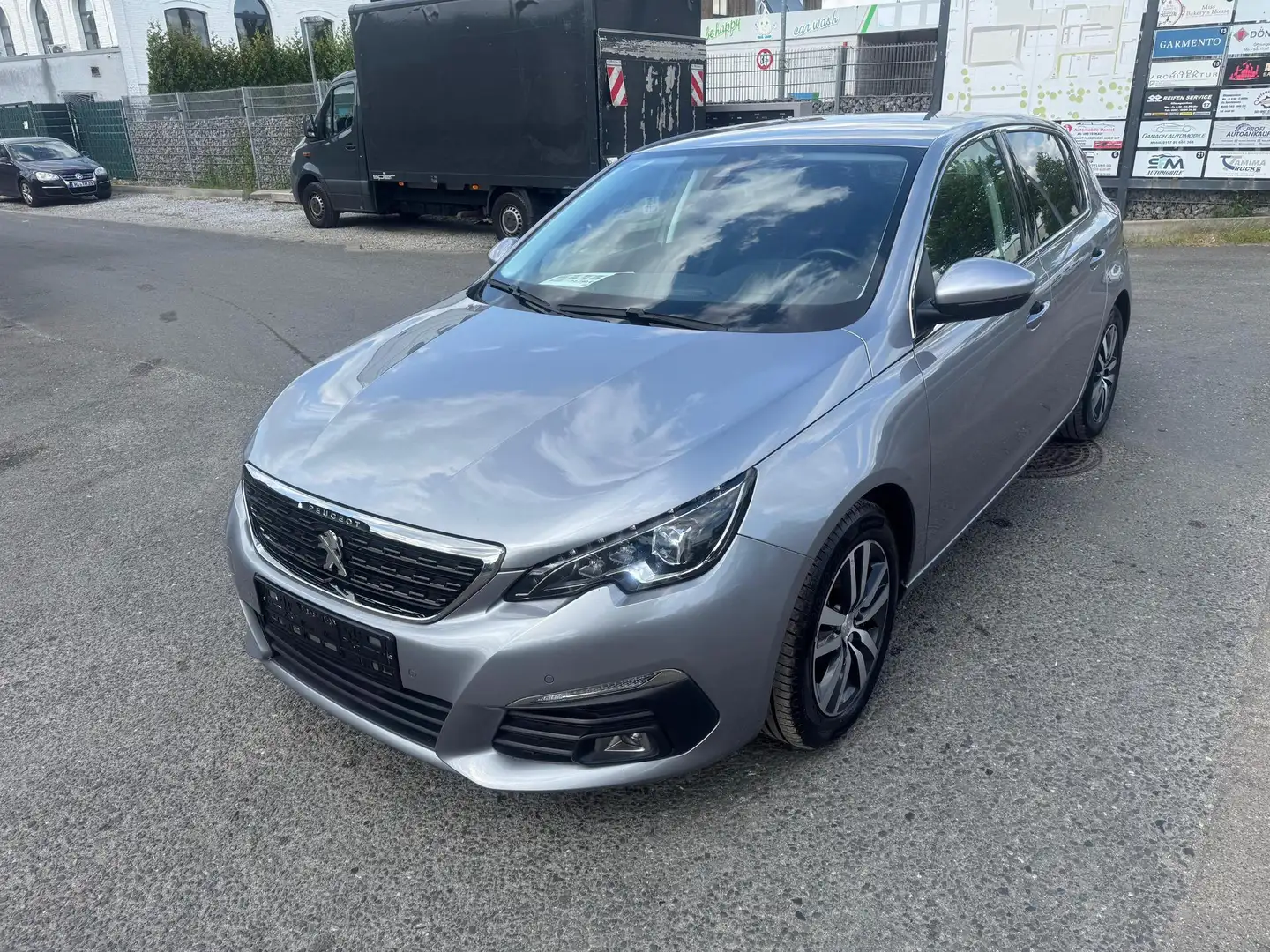 Peugeot 308 Acess Business/1 Jahr Garantie/ 1.Hand 60 kW (8... Grau - 2