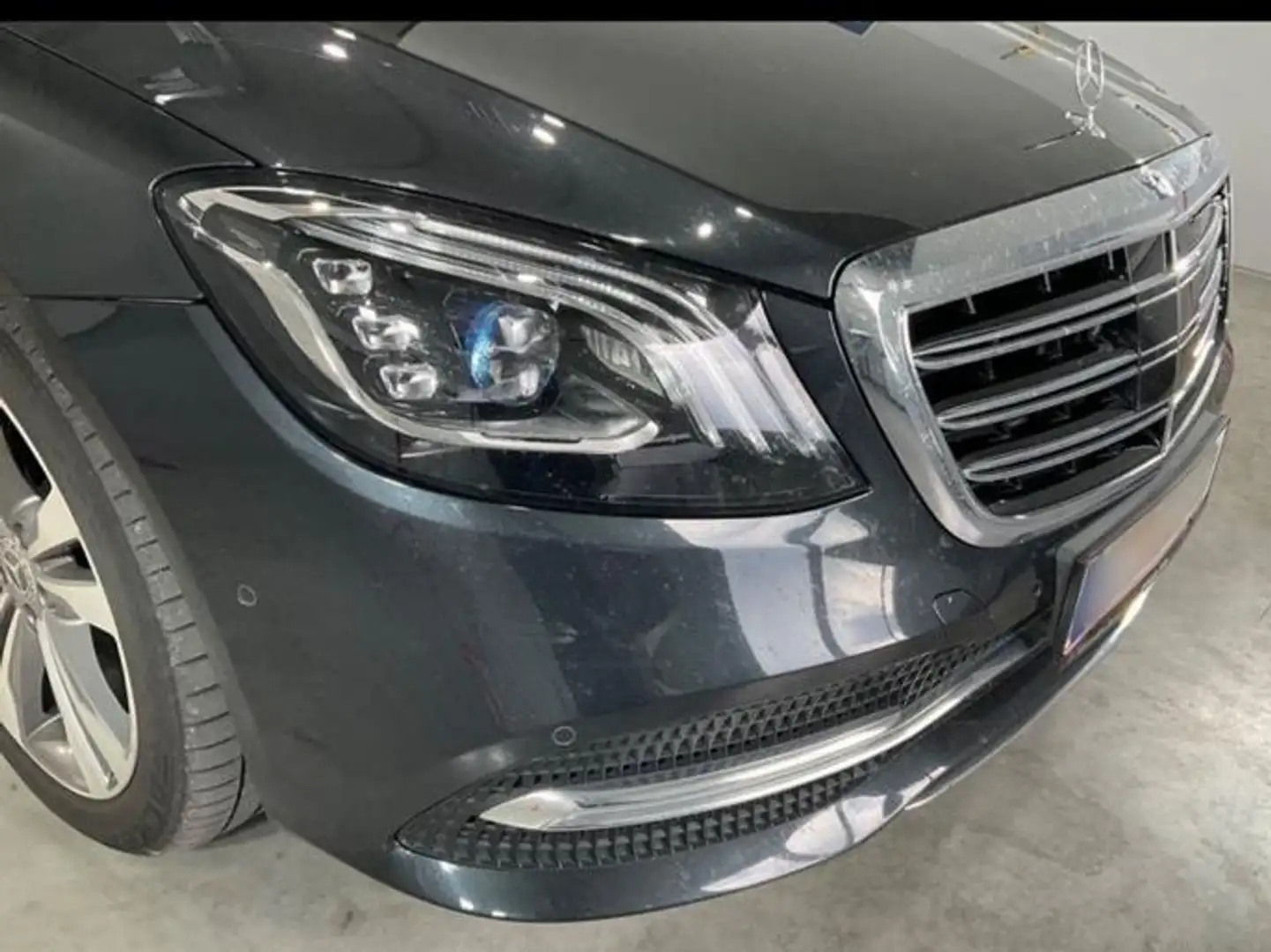 Mercedes-Benz S 560 S 560 4Matic V8 *Panorama*Burmester*Night Vision* Schwarz - 2
