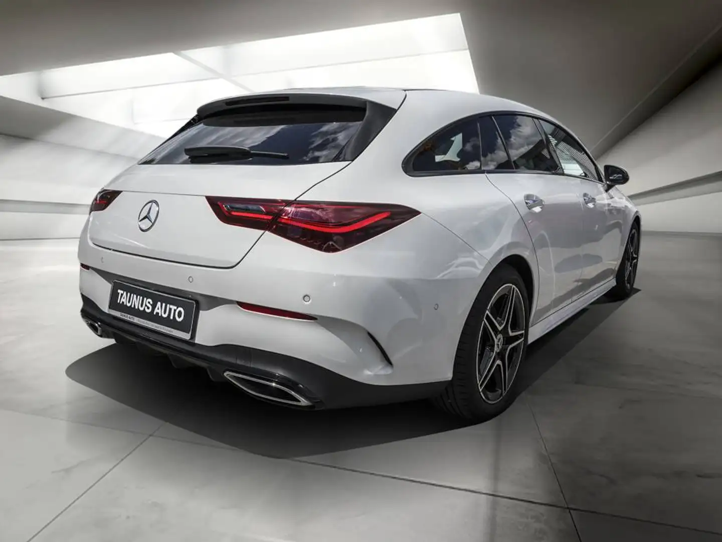 Mercedes-Benz CLA 250 4M SB AMG-LINE PREMIUM PANO NIGHT KAMERA Weiß - 2