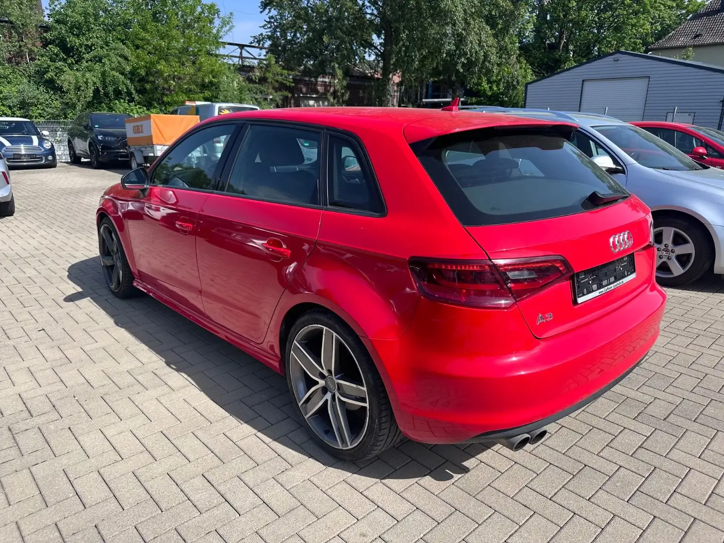 Audi A3 Sportback ambition/S-Line/Automatik/PDC/Navi Rot - 2