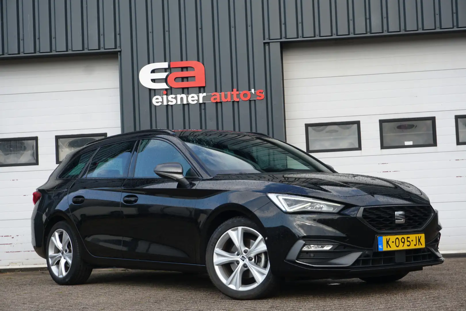 SEAT Leon Sportstourer 1.5 eTSI FR FULL LED | STOEL/STUURVER Noir - 2
