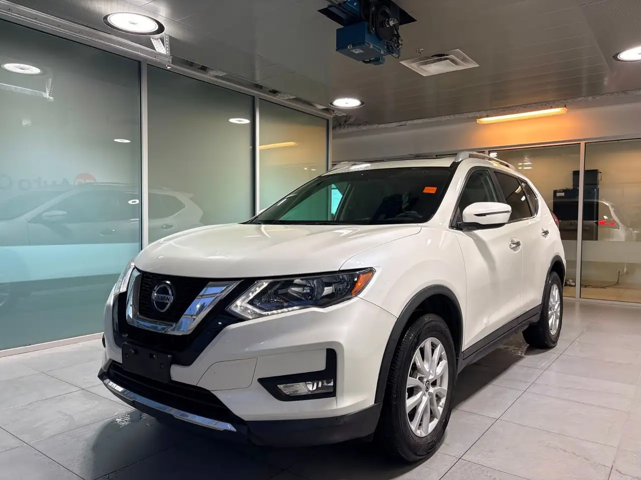 Nissan Rogue снимка Nissan Rogue