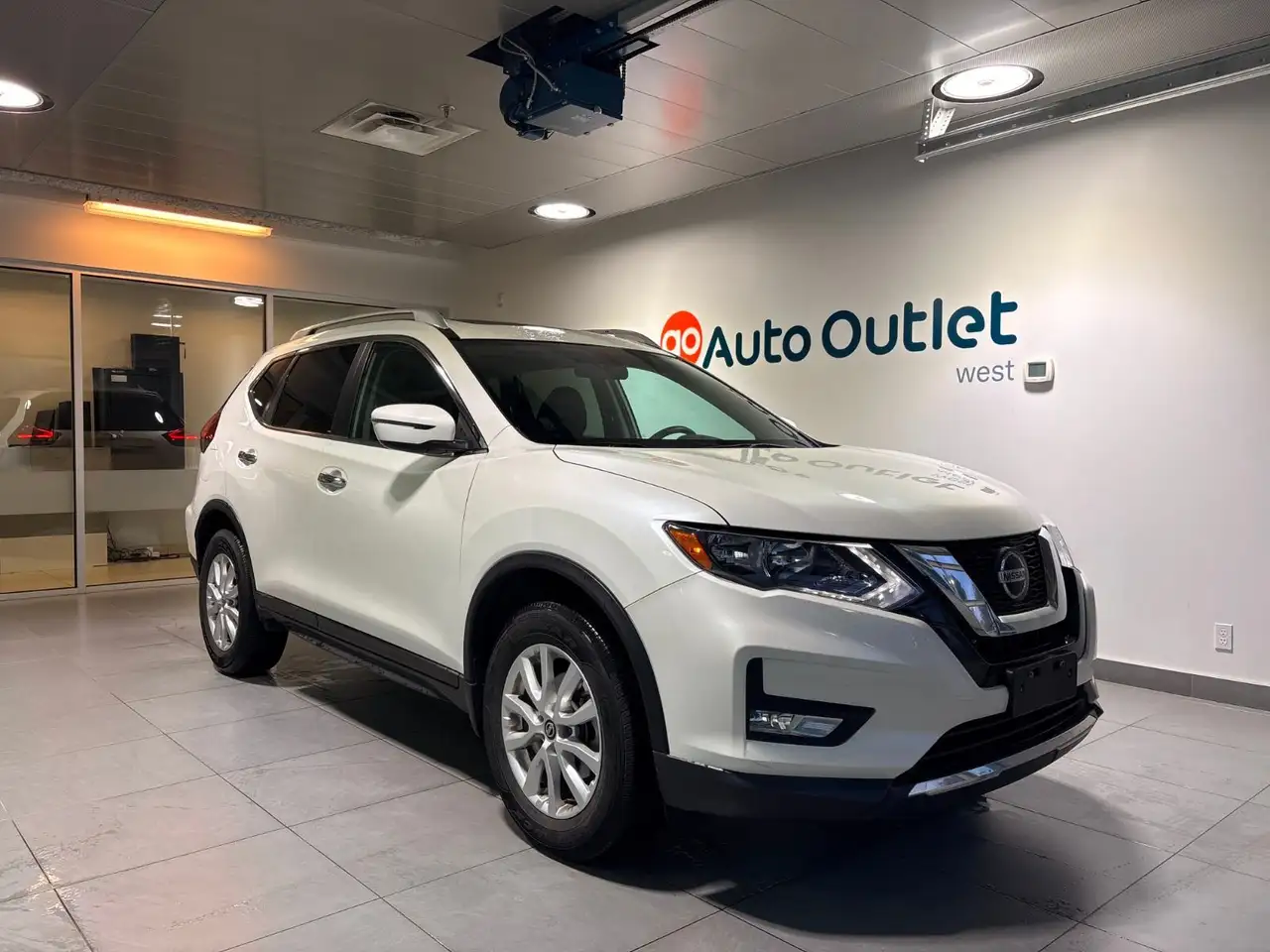 Nissan Rogue снимка Nissan Rogue