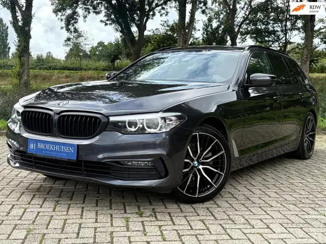 BMW 520 5-serie Touring 520i Executive Edition 184pk Autom