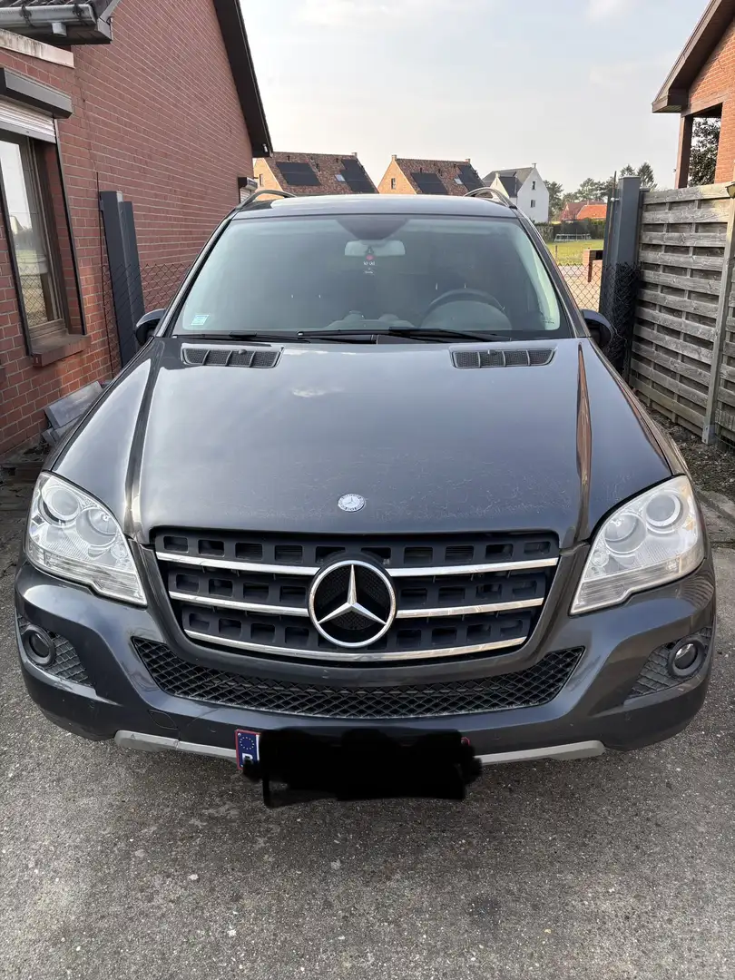 Mercedes-Benz ML 300 CDI BlueEFFICIENCY - 2
