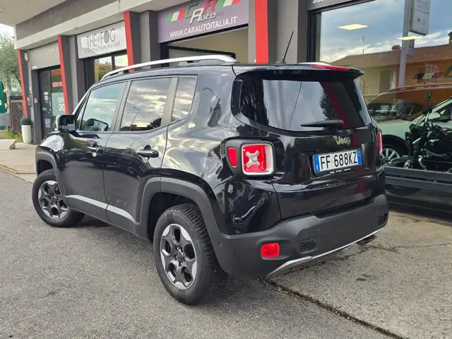 Jeep Renegade view 9