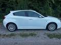 Alfa Romeo Giulietta Giulietta 1,6 JTD Multijet II Distinctive Weiß - thumbnail 3
