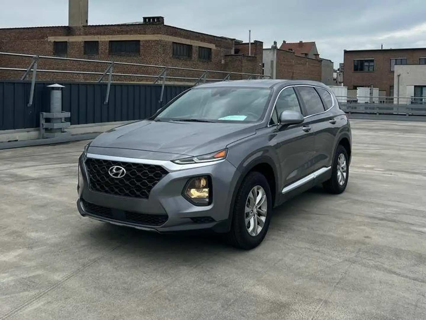 Hyundai SANTA FE TOP CONDITION-ONLY FOR EXPORT OUT OF EUROPE Grey - 1