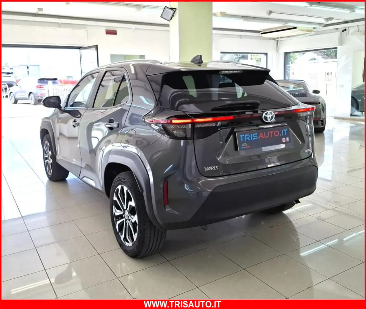 Toyota Yaris Cross 1.5 Hybrid E-Cvt Trend NEOPATANTATI (FULL LED+NAVI Grigio - 2