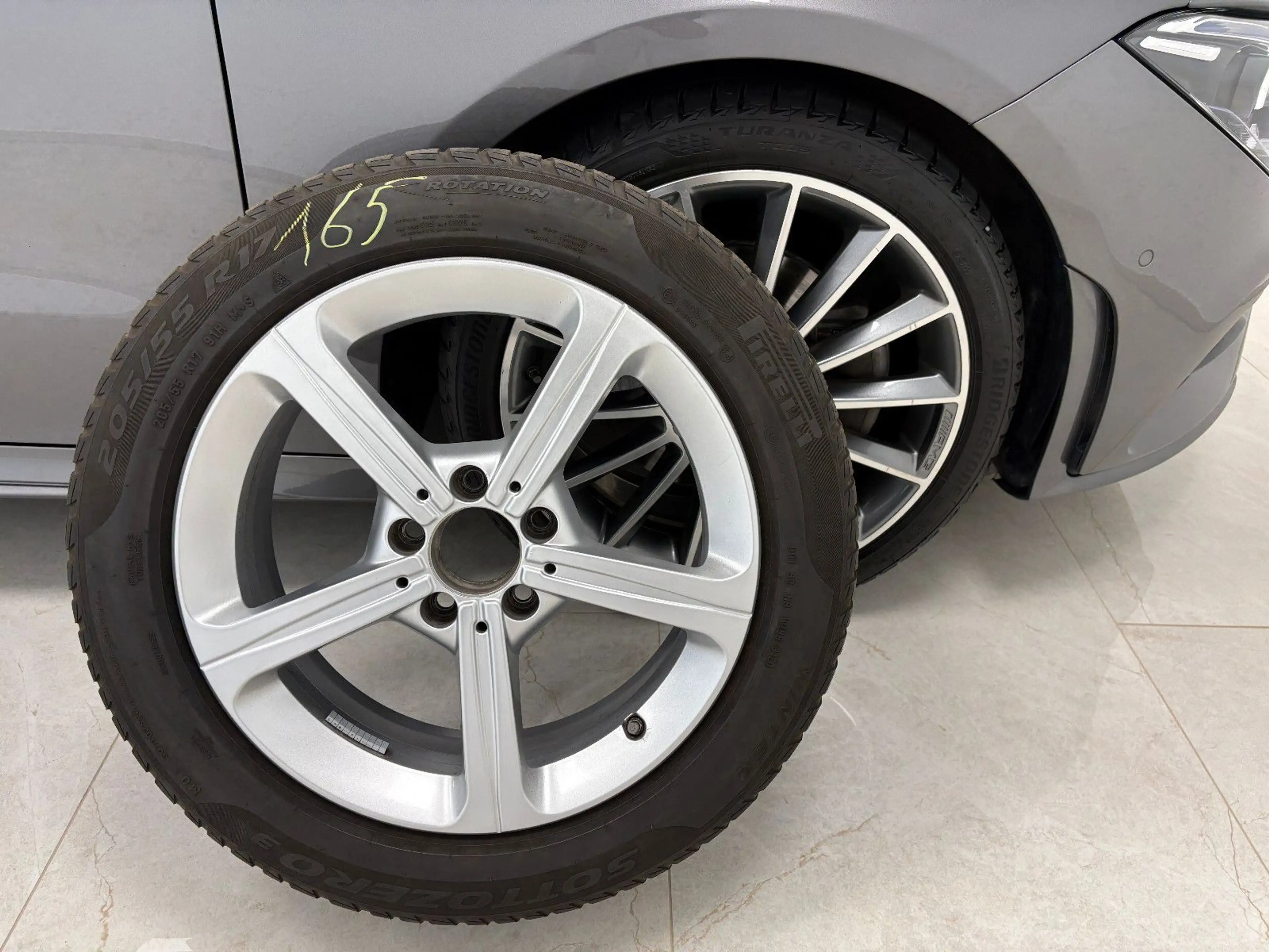 Mercedes-Benz CLA 220 d 4Matic*AMG-LINE*PANO*BURMESTER*360°* — photo 11