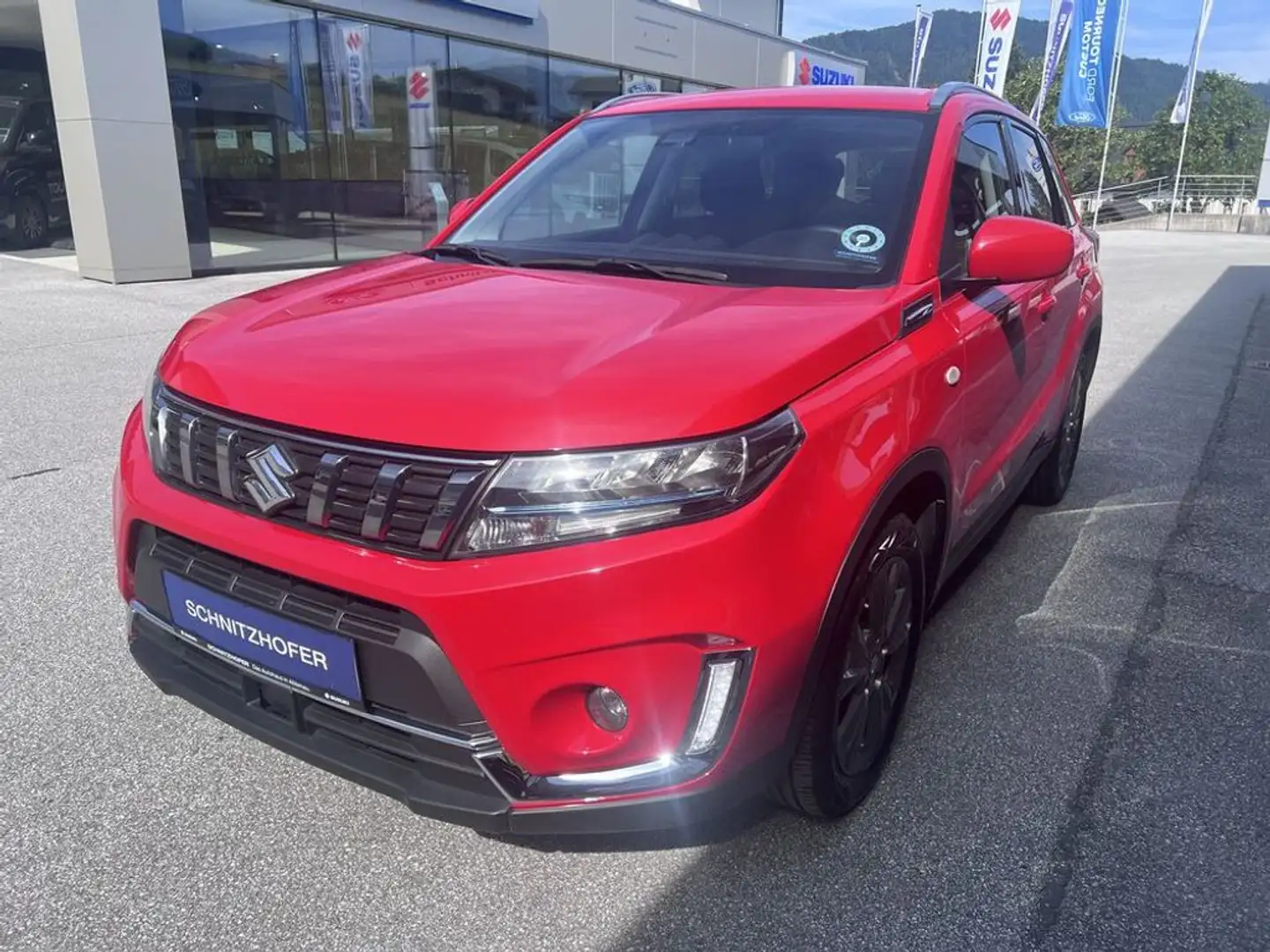 Suzuki Vitara 1.4 AllGrip Shine Rot - 1