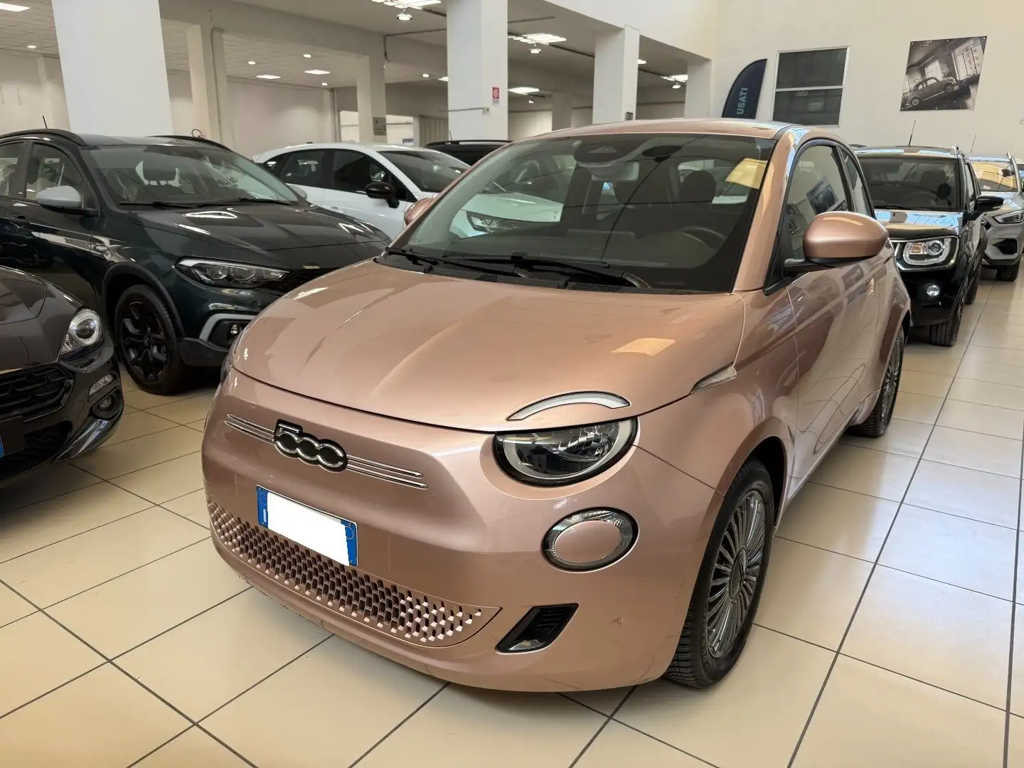 Fiat 500e 500e 42 kWh 320 Icon Oro - 1