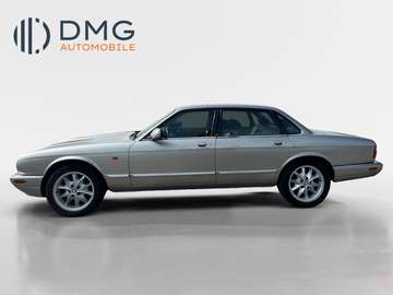 3.2 Executive