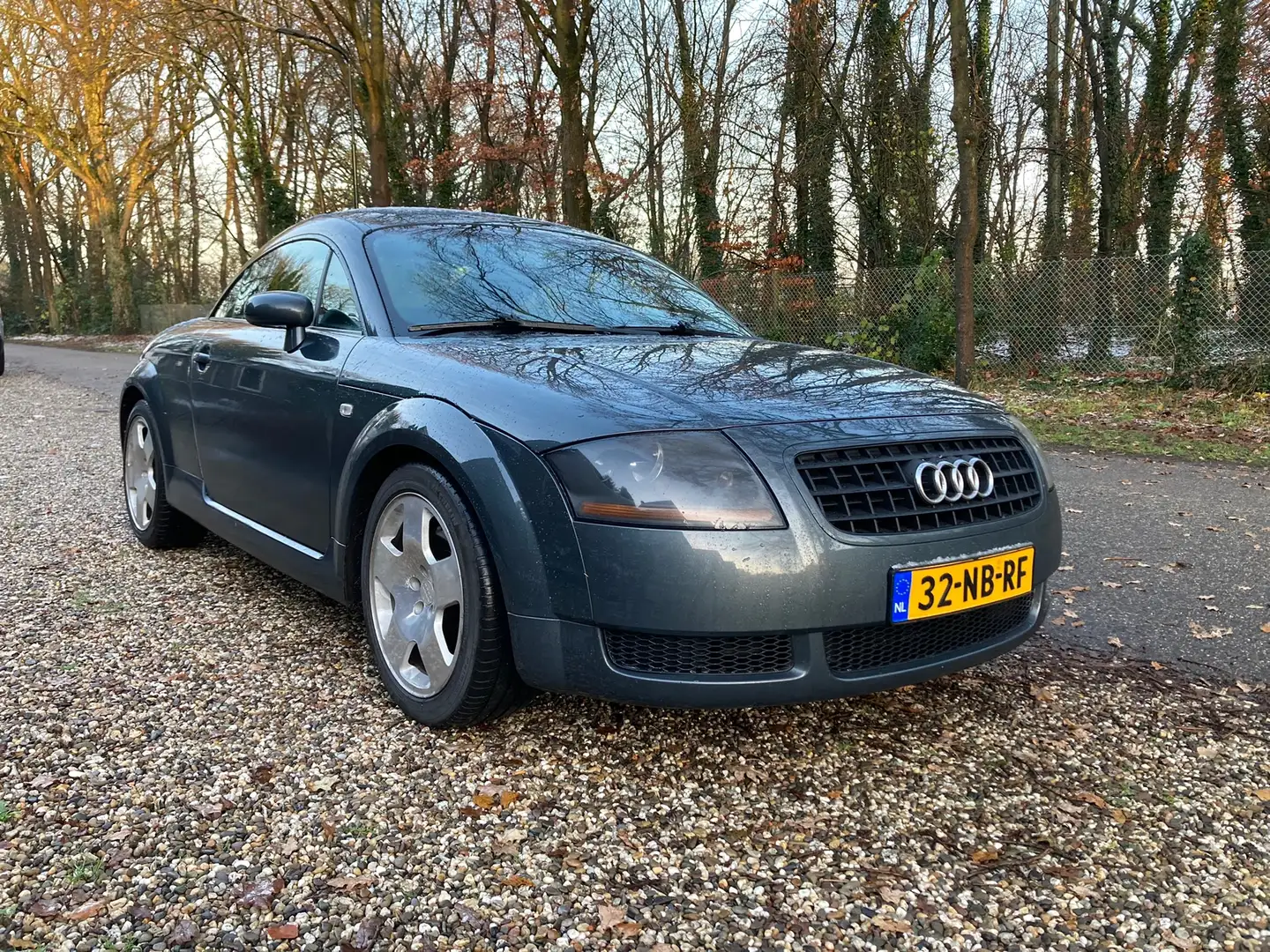 Audi TT TT 1.8 5V Turbo Gri - 1