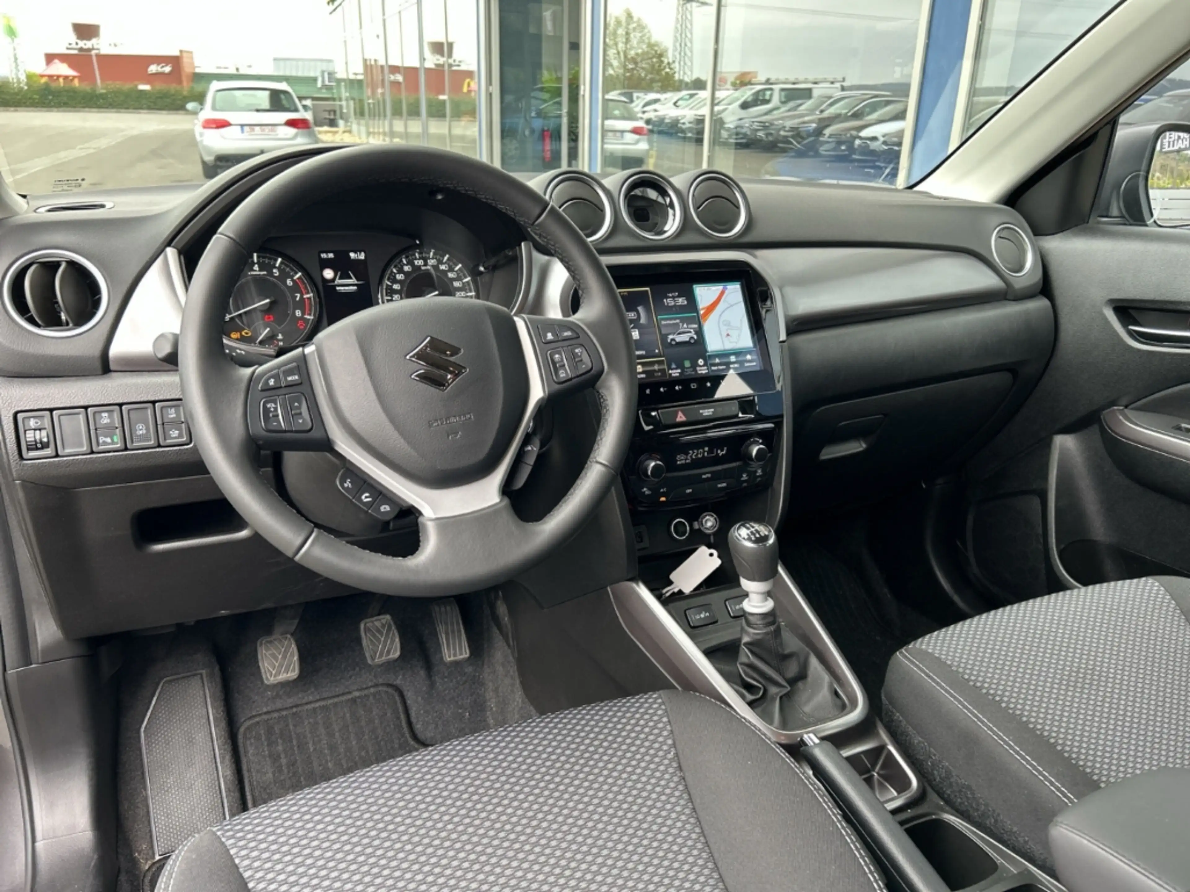 Suzuki Vitara 1.4GL+ Mild Hybrid 48V LED Navi RFK LM 17 SHZ Blue — photo 8