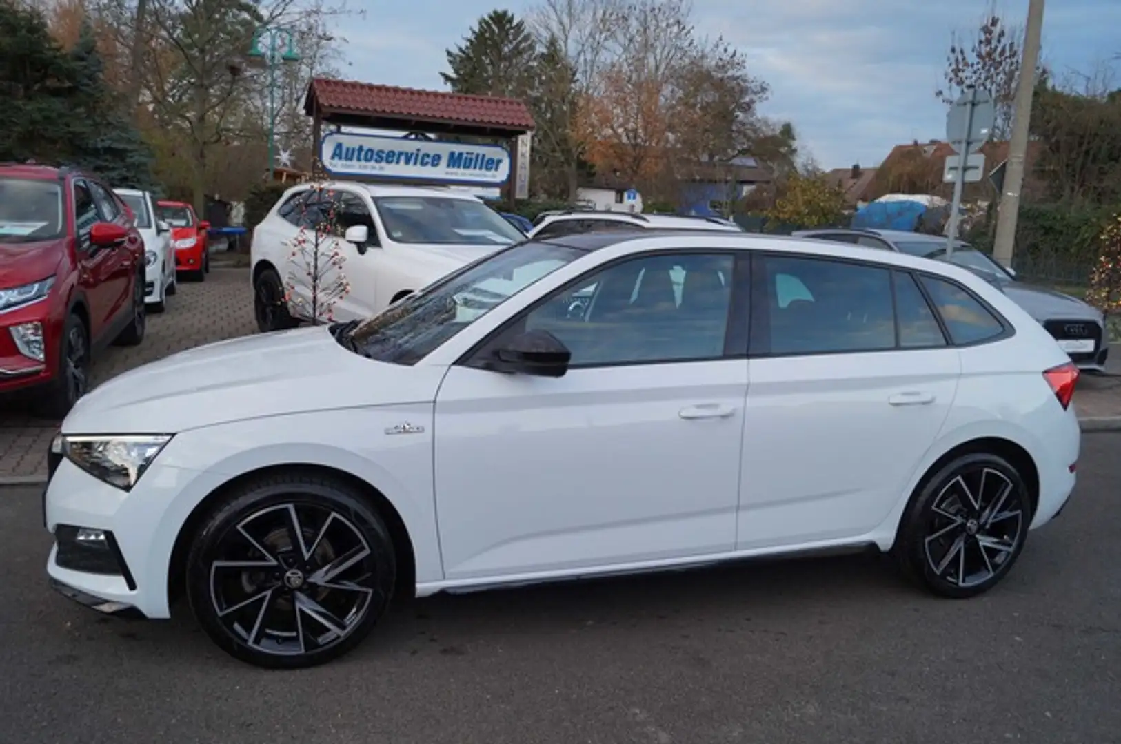 Skoda Scala 1,5i Monte Carlo-Spur-P.Dach-PDC-LED Weiß - 2