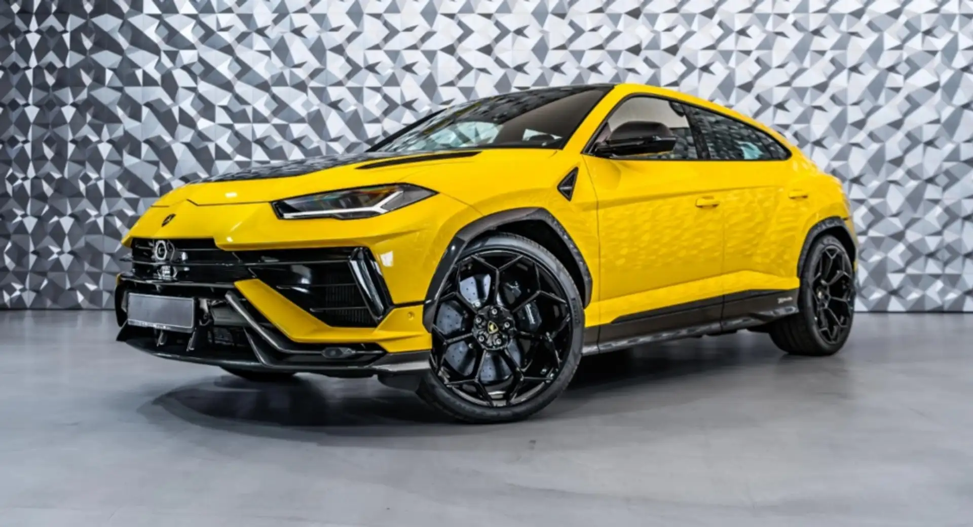 Lamborghini Urus Performante Geel - 1