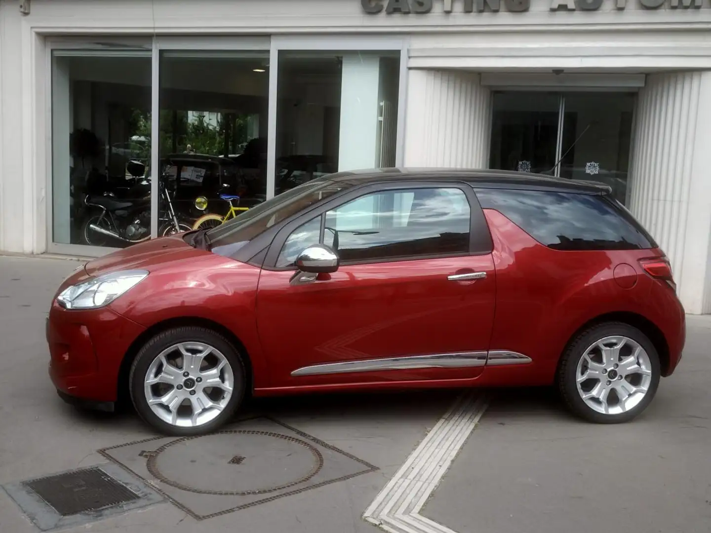 Citroen DS3 1.6 VTI SO CHIC BA Roşu - 2