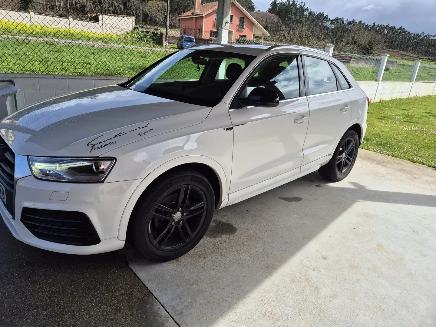 Audi Q3 2.0TDI Sport edition 110kW - 1