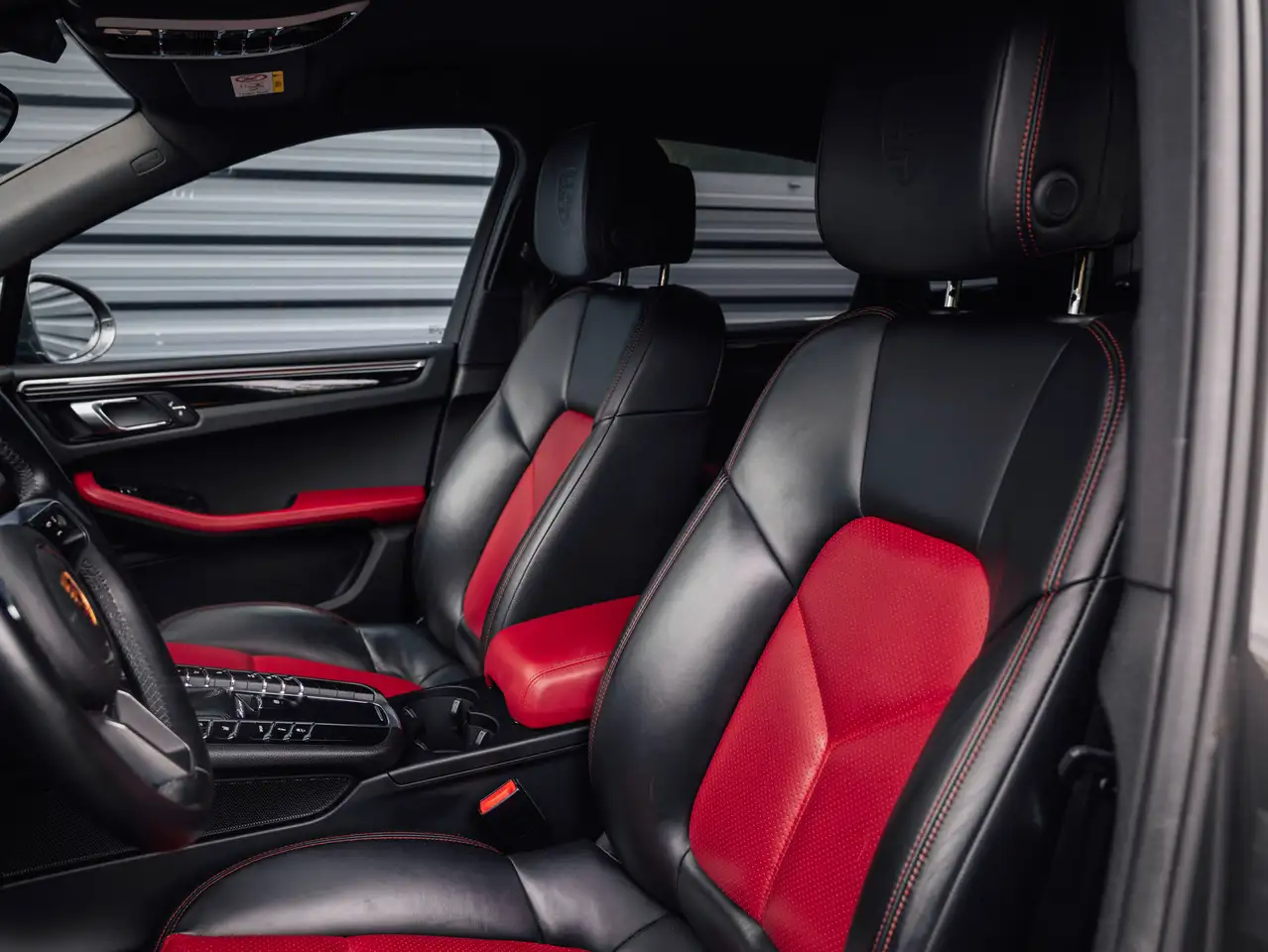 Porsche Macan — photo 22 sur 31