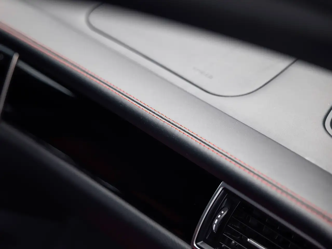 Porsche Macan — photo 20 sur 31