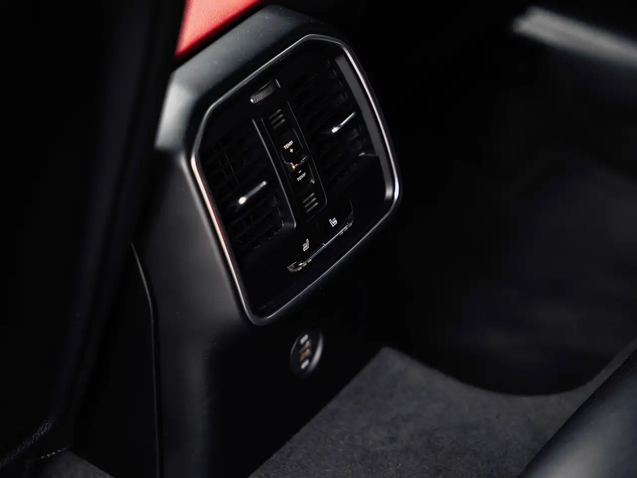 Porsche Macan — photo 29 sur 31