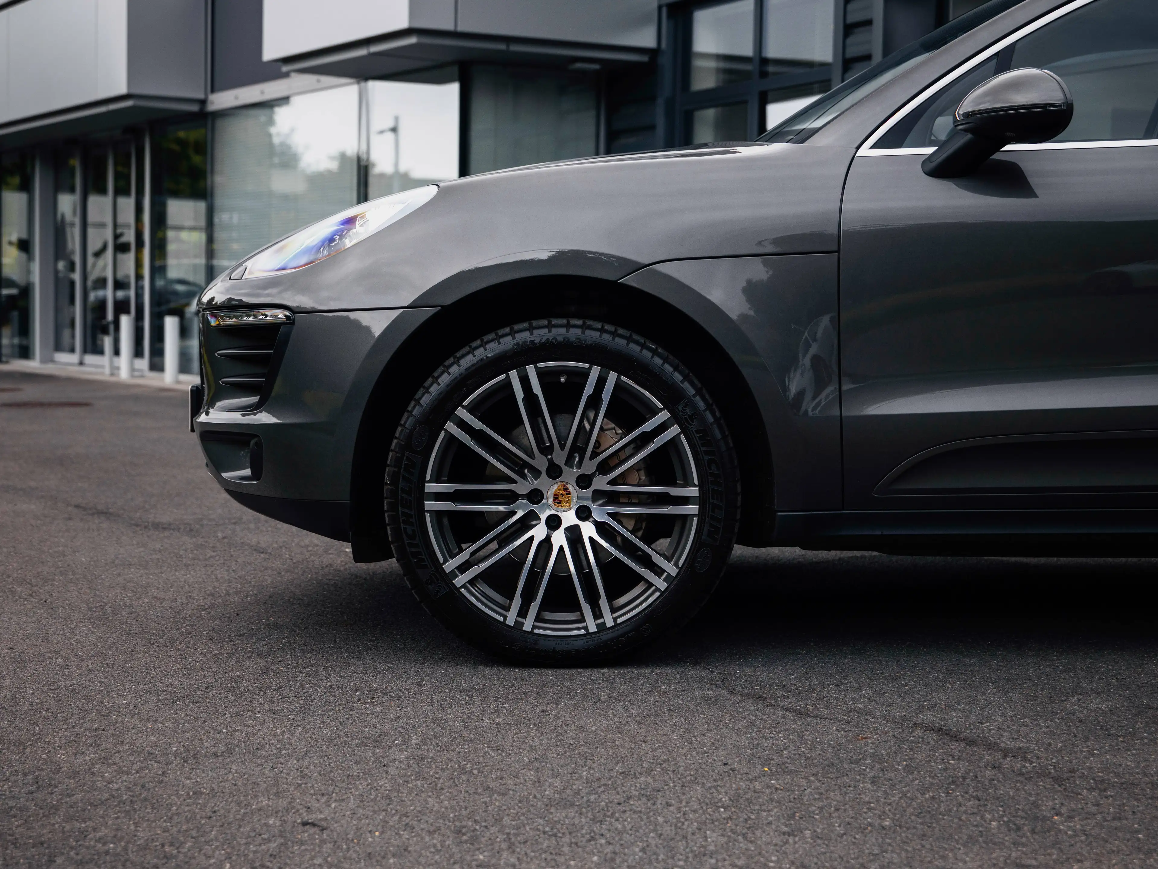 Porsche Macan Macan S - 1st owner - 2 YEARS Porsche Approved till 15 October — photo 12