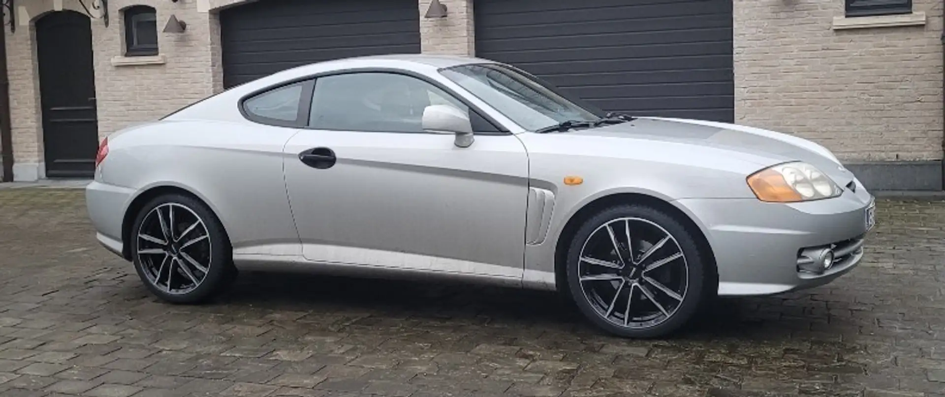 Hyundai Coupe 1.6 FX - 2