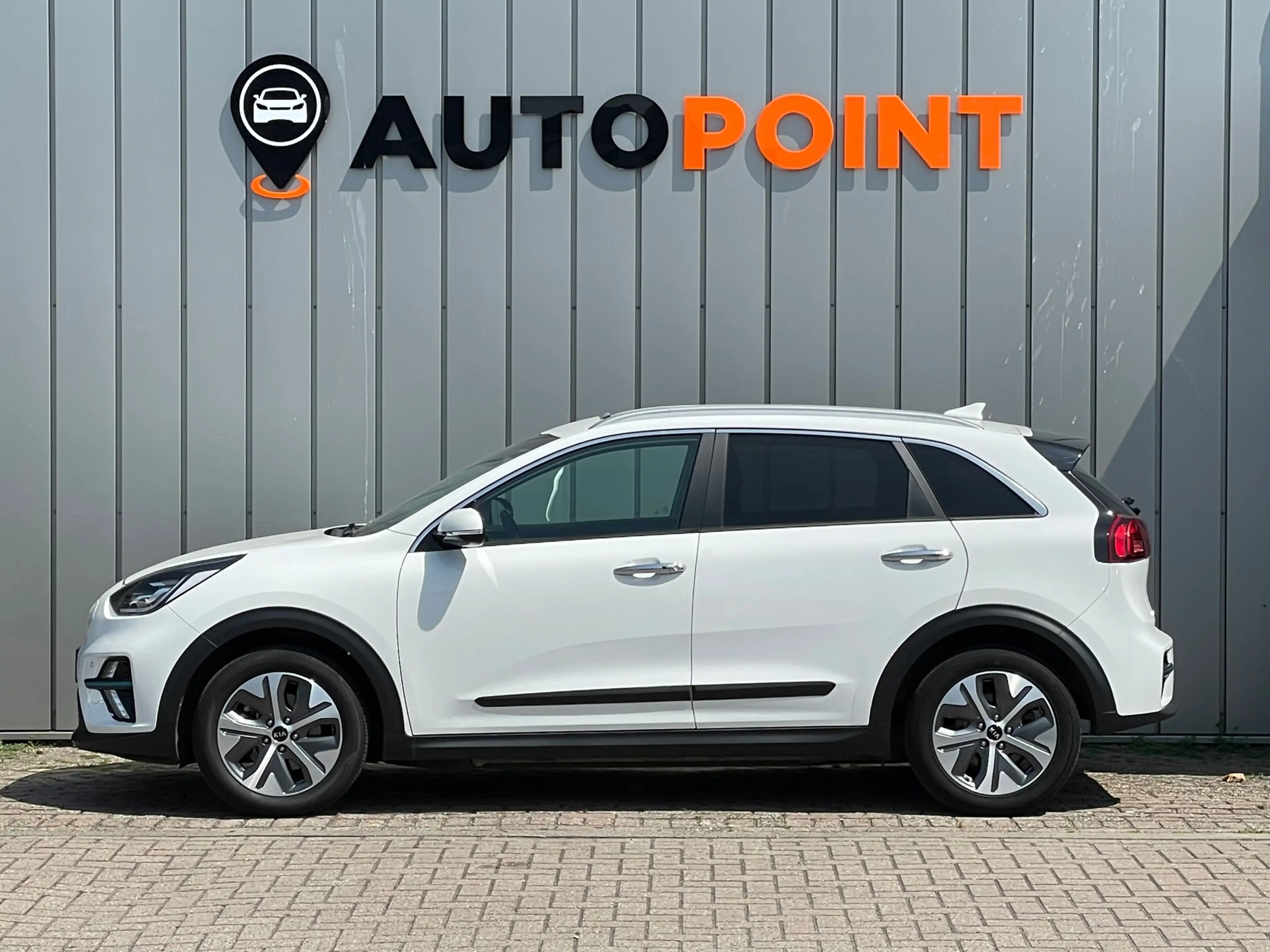 Kia e-Niro 64-kw Niro e-Niro EV DynamicLine 3-fase SOH 100% i — photo 4