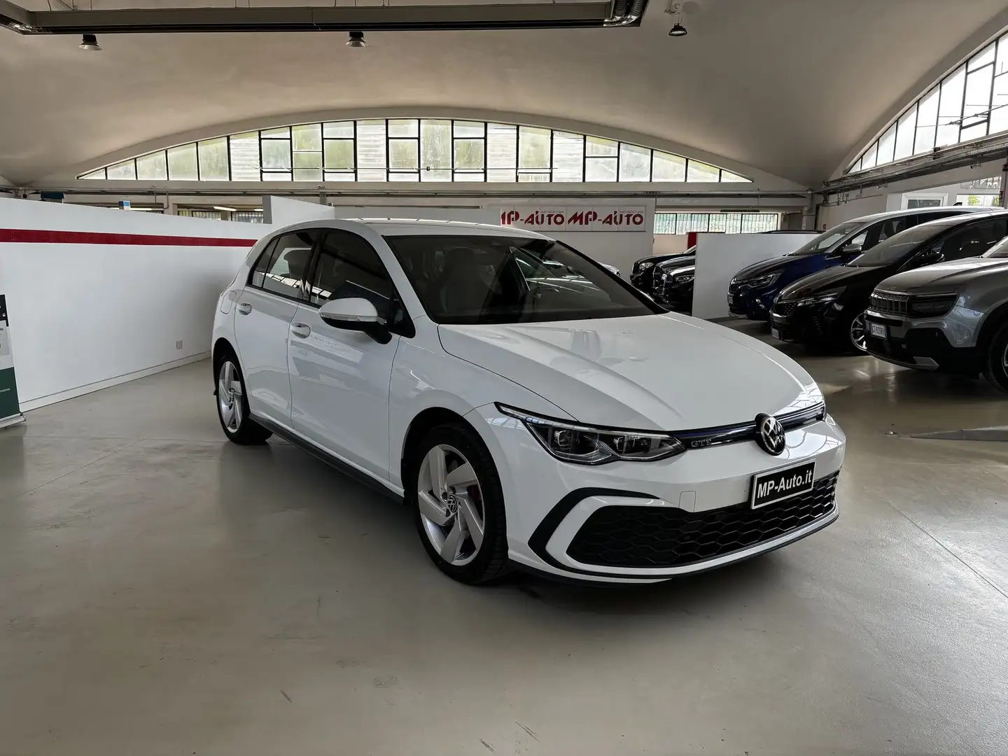 Volkswagen Golf GTE 1.4 GTE DSG Plug-In Hybrid Bianco - 2