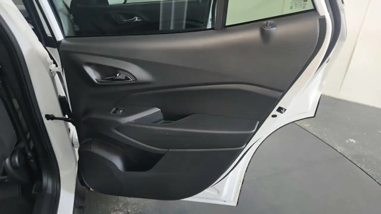 Chevrolet Trax снимка Chevrolet Trax