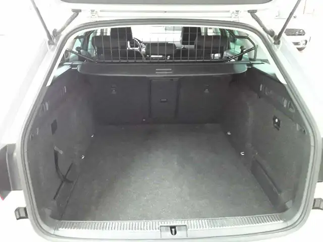 Skoda Superb view 15