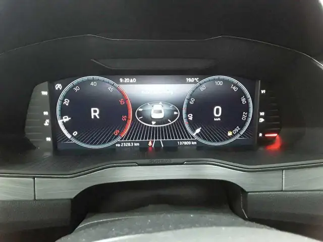 Skoda Superb view 11