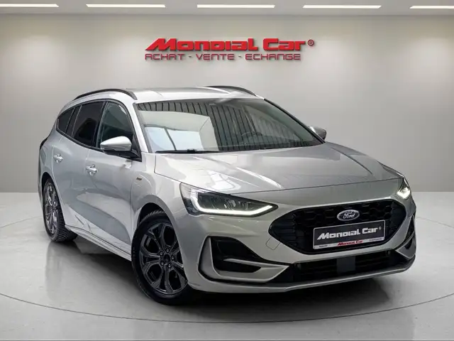 Ford Focus view 4
