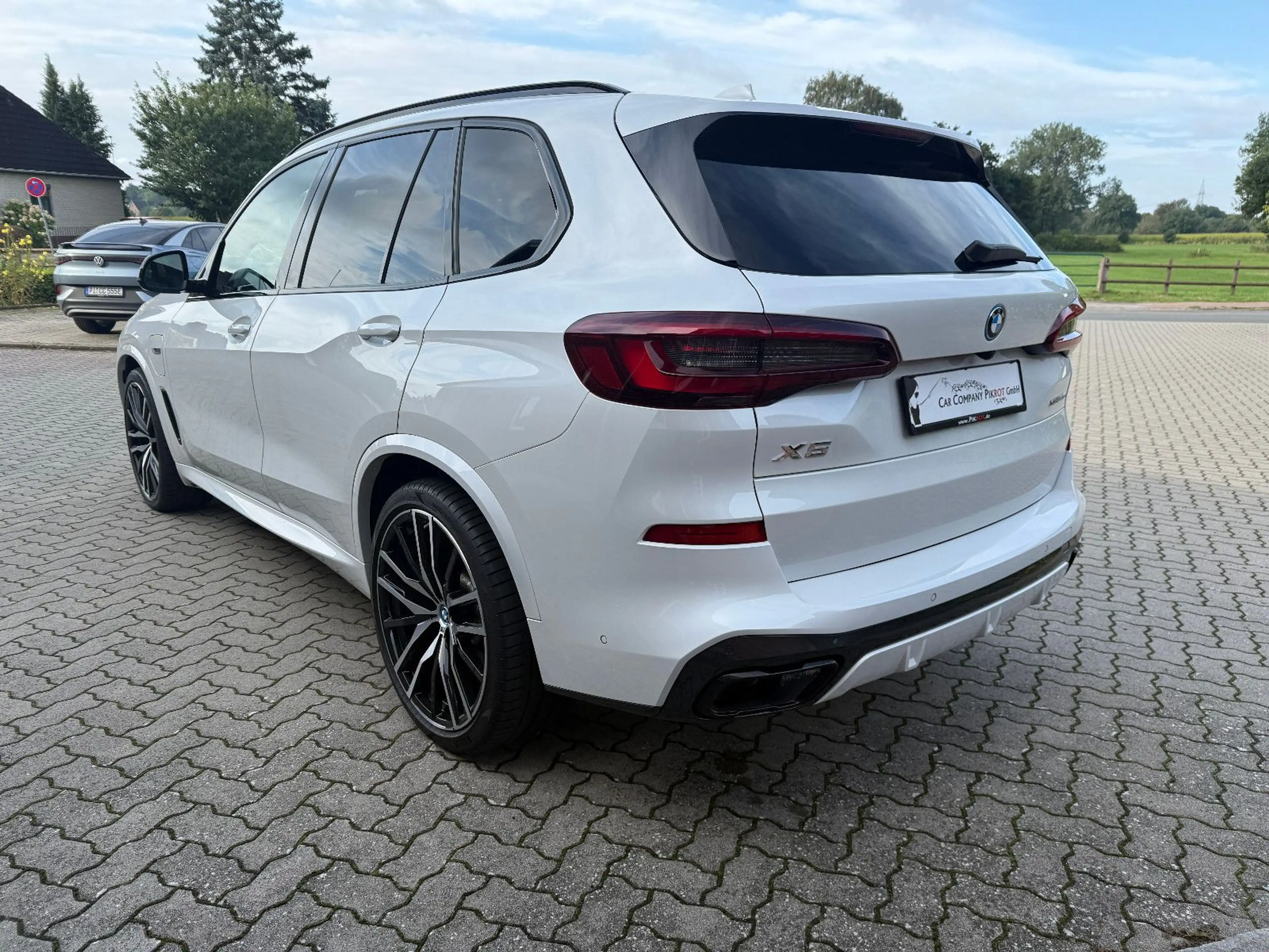 BMW X5 xDrive45e M-SPORTPAKET,22",Head,Mem,Pano,DAB — photo 4
