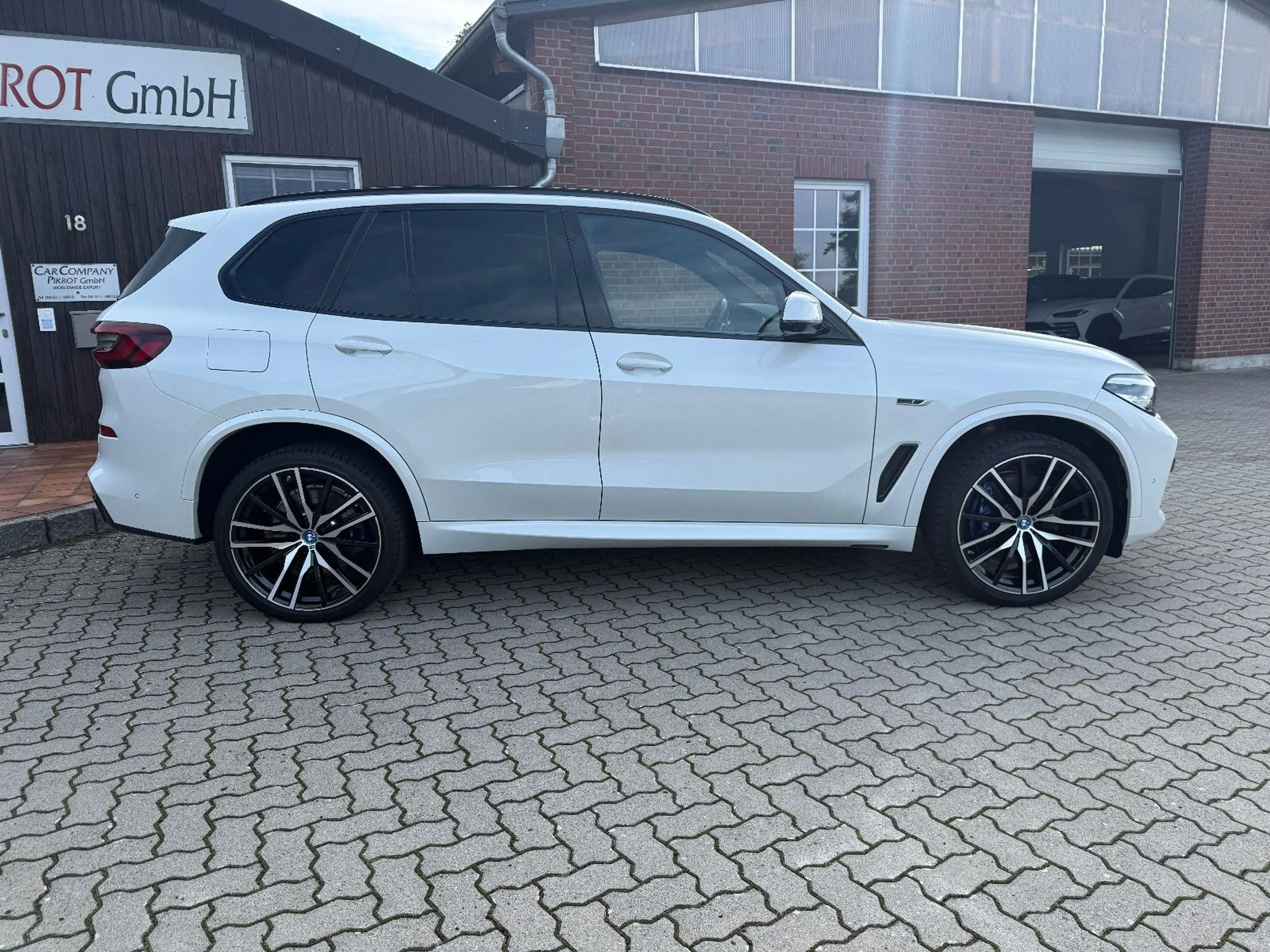 BMW X5 xDrive45e M-SPORTPAKET,22",Head,Mem,Pano,DAB — photo 6