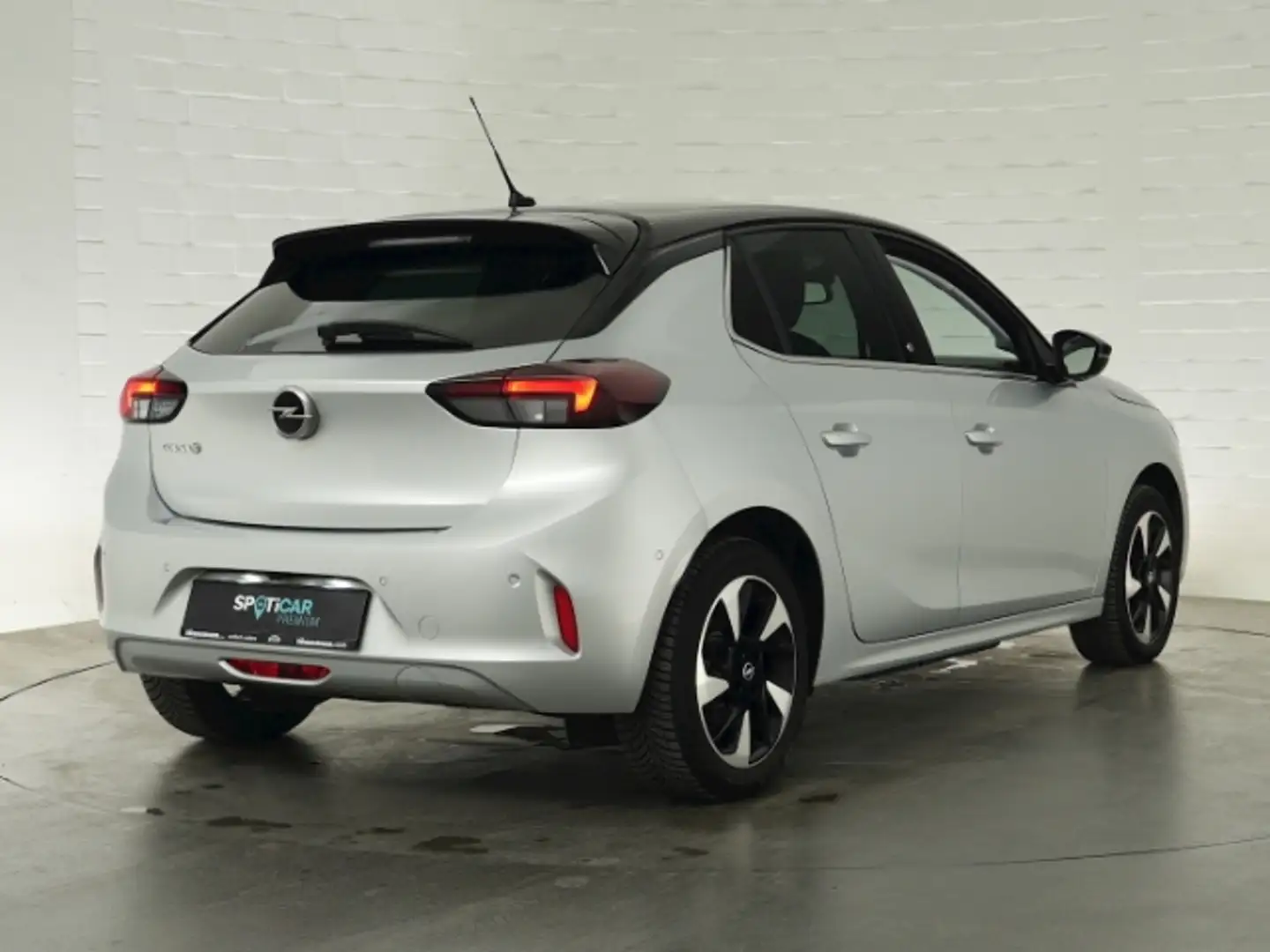 Opel Corsa-e F ELECTRIC ELEGANCE 50kWh AT+LED+NAVI+RÜCKFAHRKAME Silber - 2