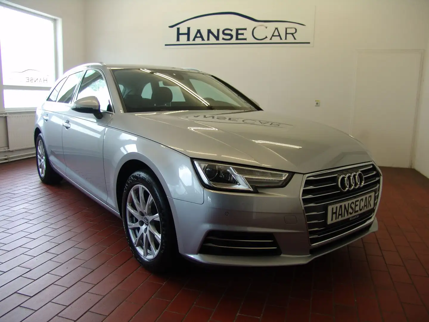 Audi A4 Avant sport / Virtual Cockpit / Standheizung Argent - 2
