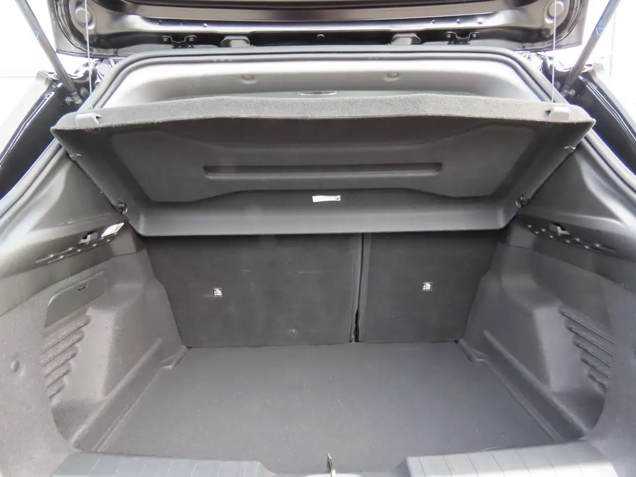 Jeep Avenger 1.2 GSE T3 GDI Klimaanlage CarPlay 25