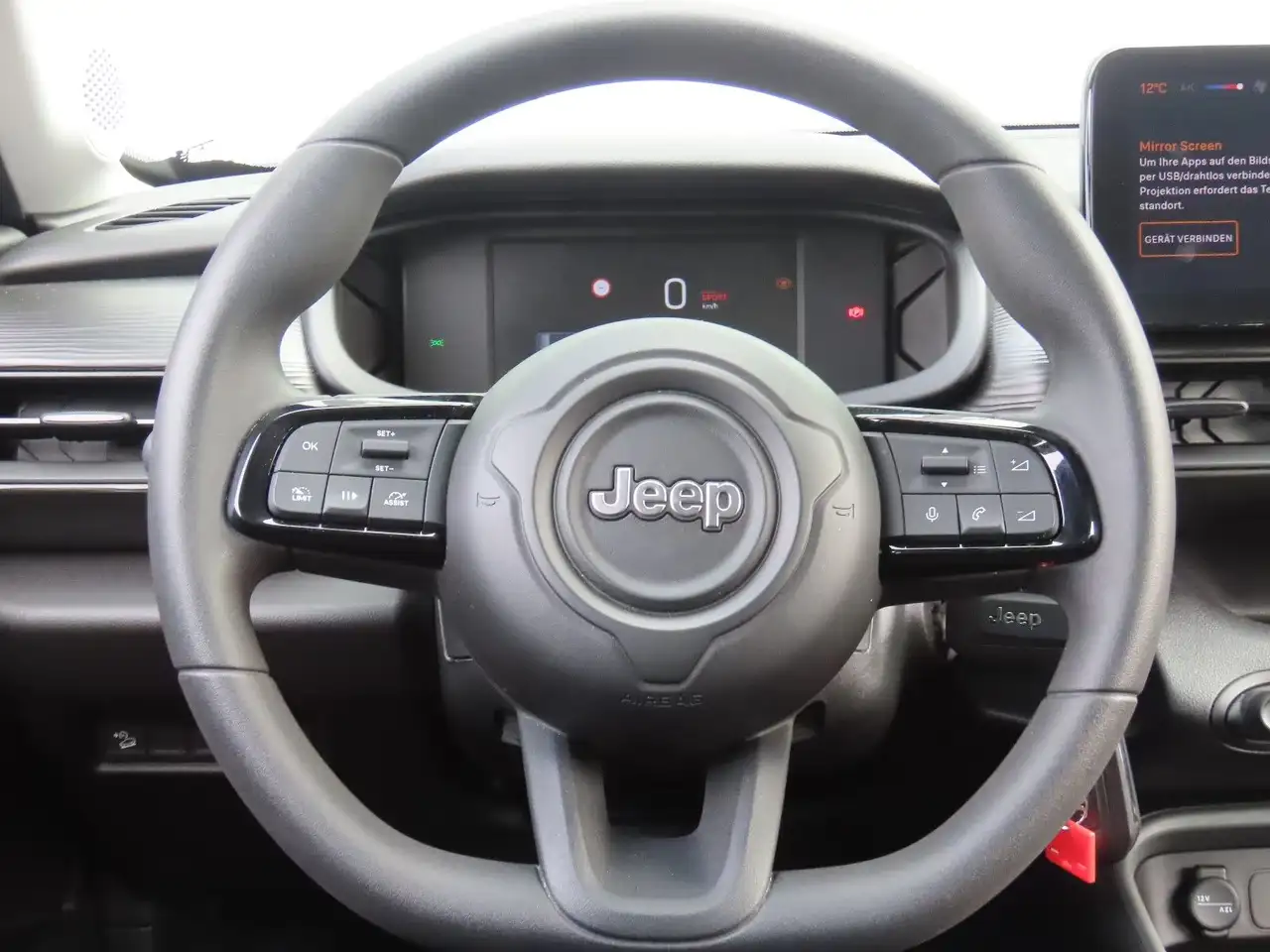 Jeep Avenger 1.2 GSE T3 GDI Klimaanlage CarPlay 9