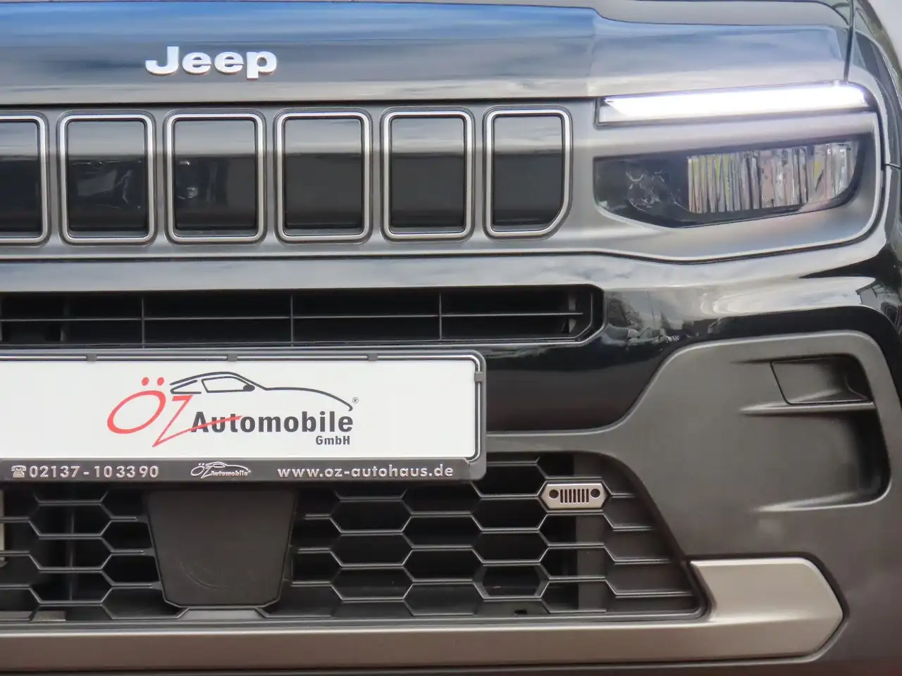 Jeep Avenger 1.2 GSE T3 GDI Klimaanlage CarPlay 28
