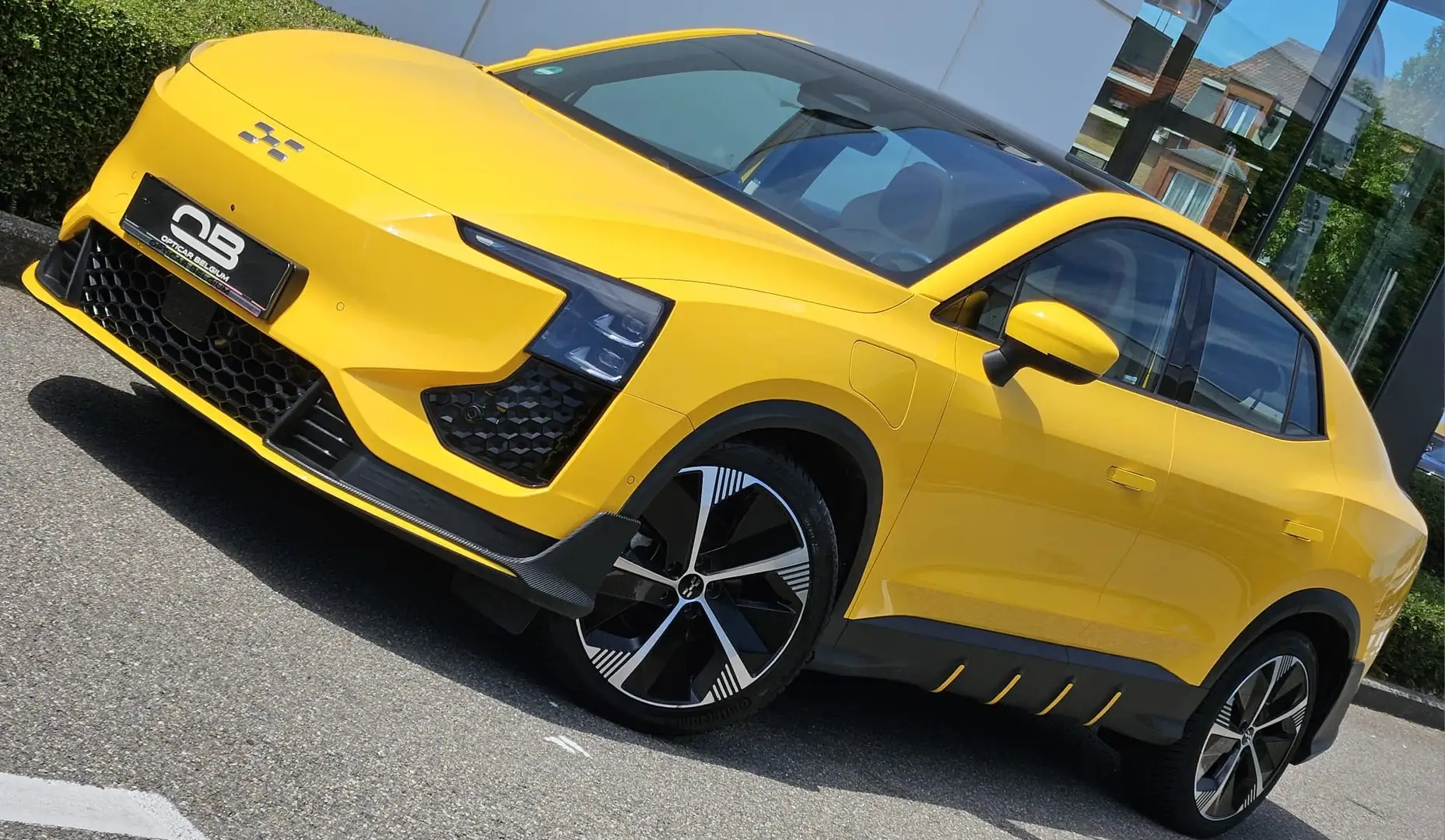 Aiways U6 Ion *** Prime - 160 kw - Full - 28.000 km - SOH 100% * Gelb - 1