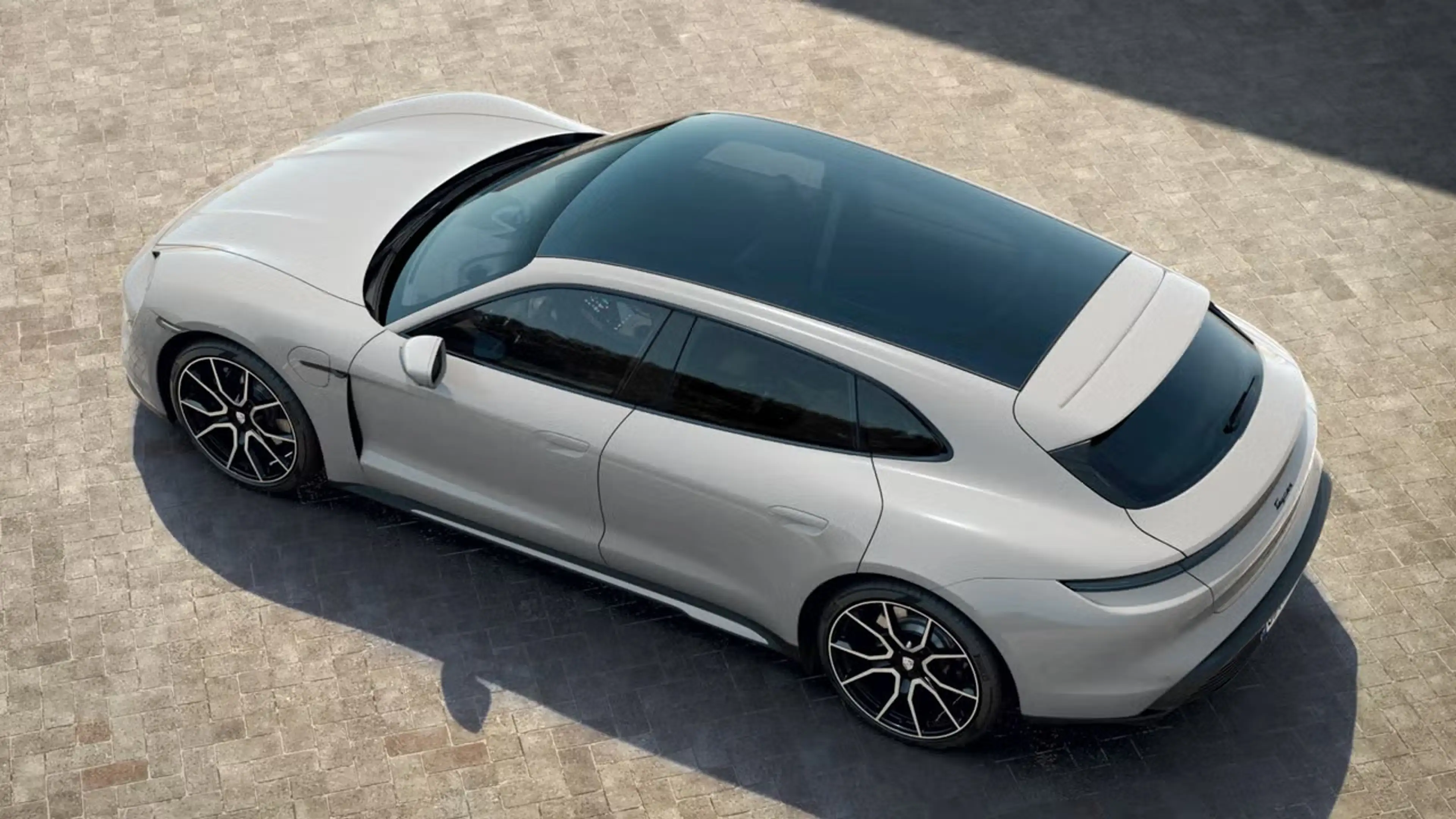 Porsche Taycan Sport Turismo — photo 4